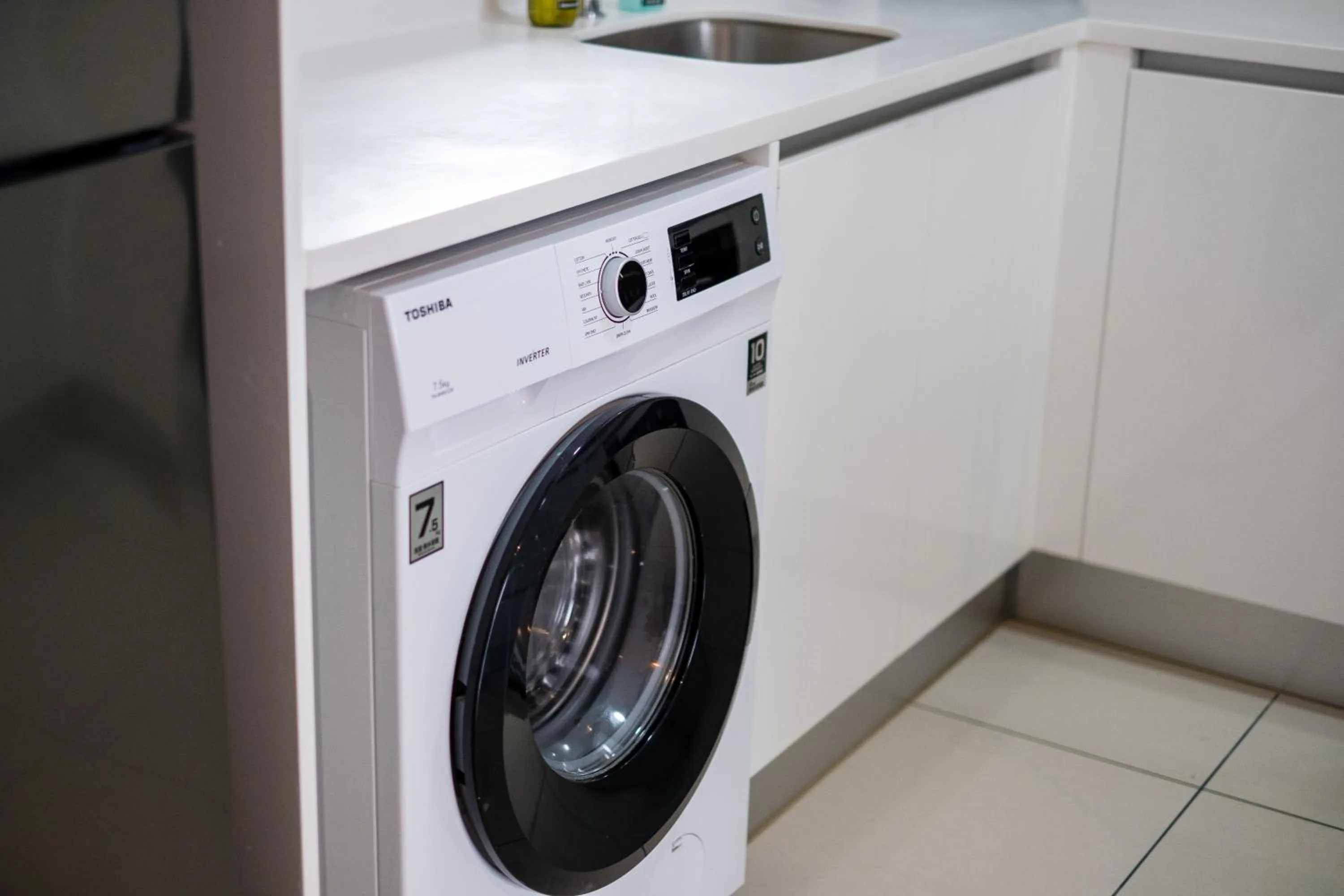 Premium Classy 4Room@Astoria Ampang 12pax 6km KLCC