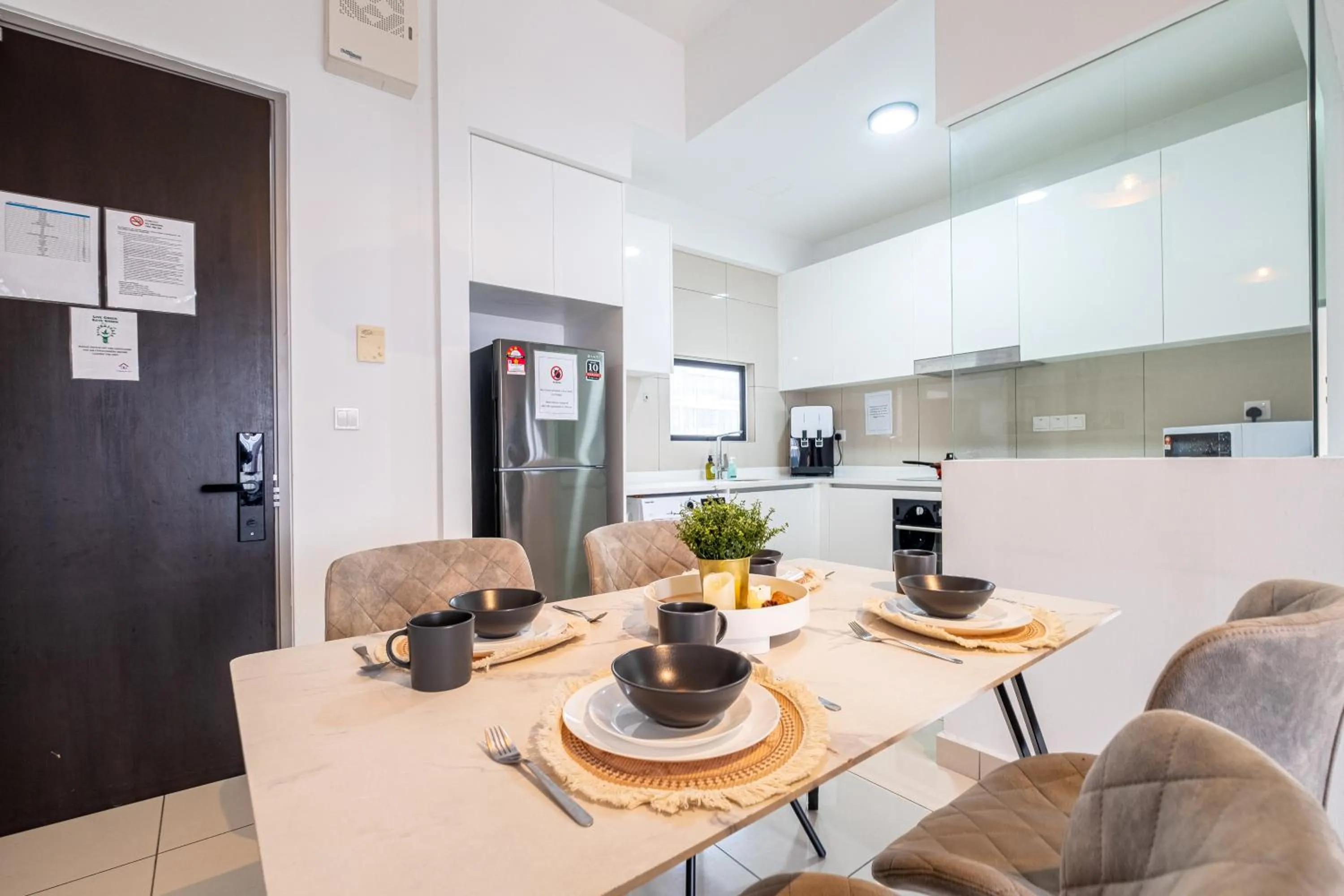 Premium Classy 4Room@Astoria Ampang 12pax 6km KLCC