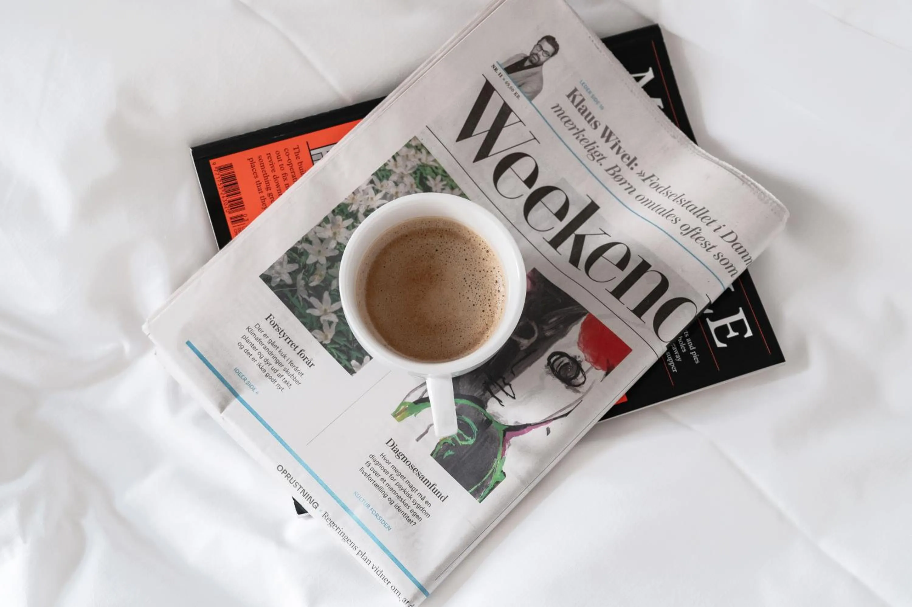 Bed in Queens Courtyard by Daniel&Jacob's