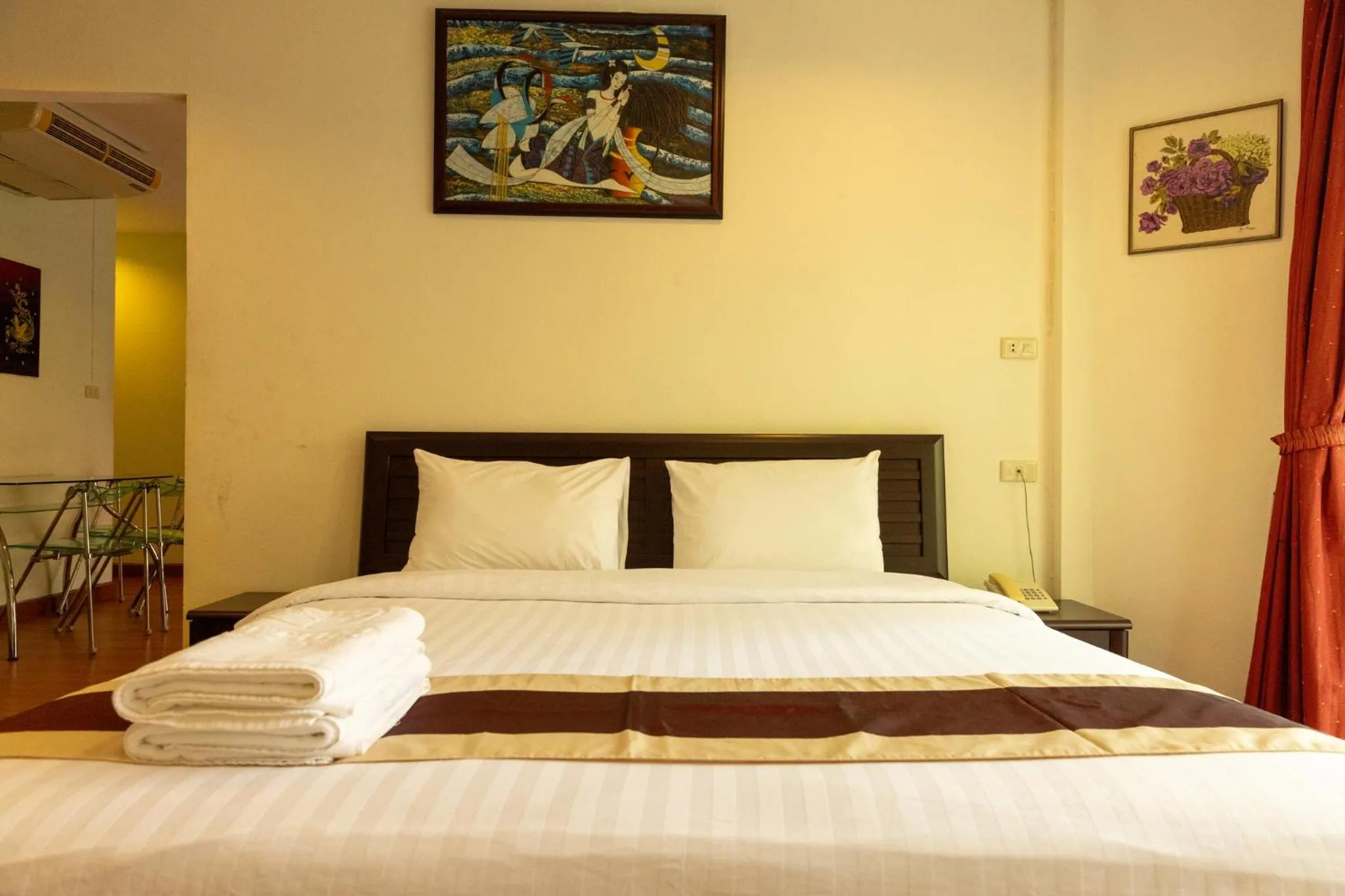 Bedroom, Bed in Kiatthada Resort