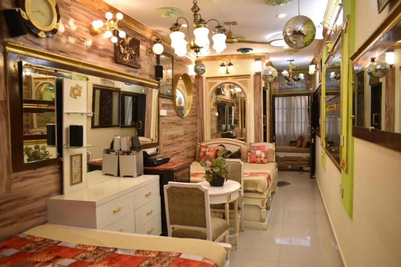 Ya Inn Rooms & Suites