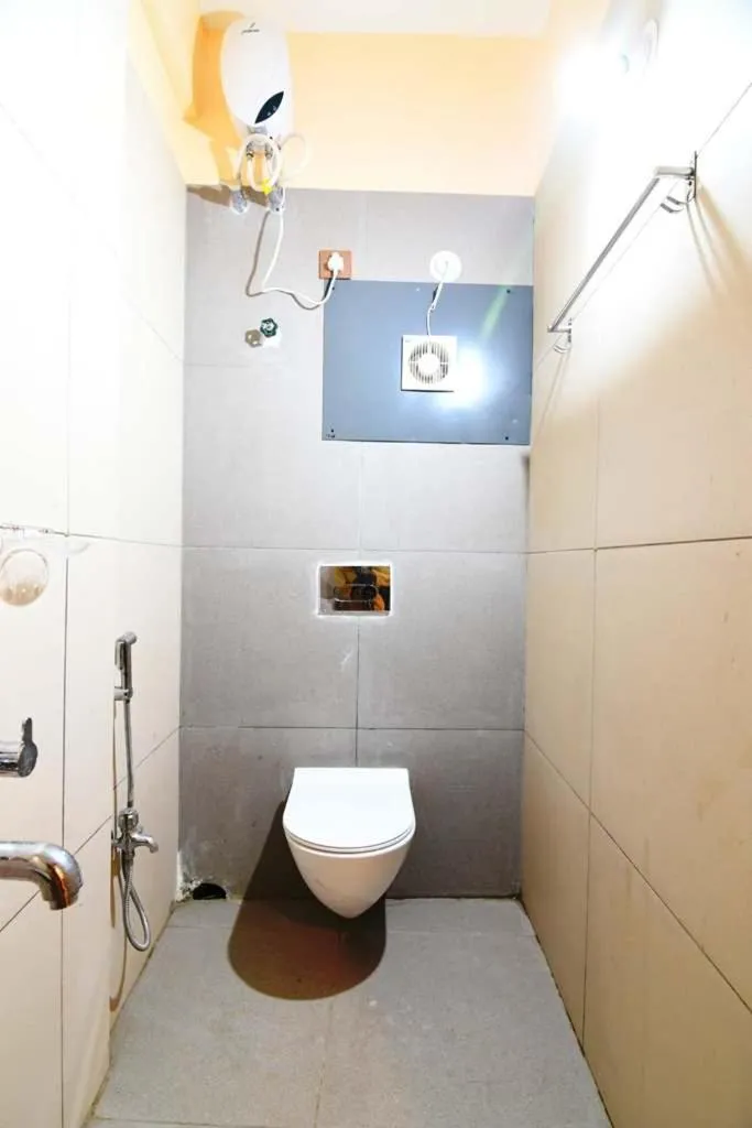Toilet in N B Sonar Bangla Hotel