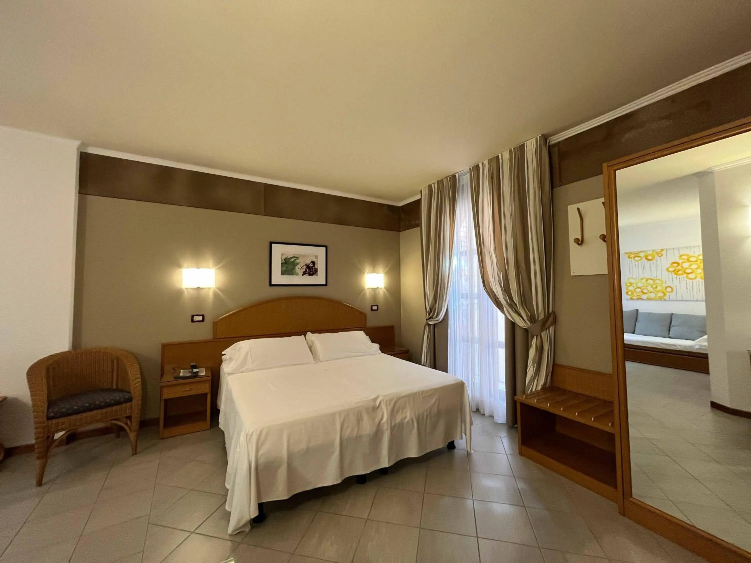 Photo of the whole room, Bed in Hotel Regina