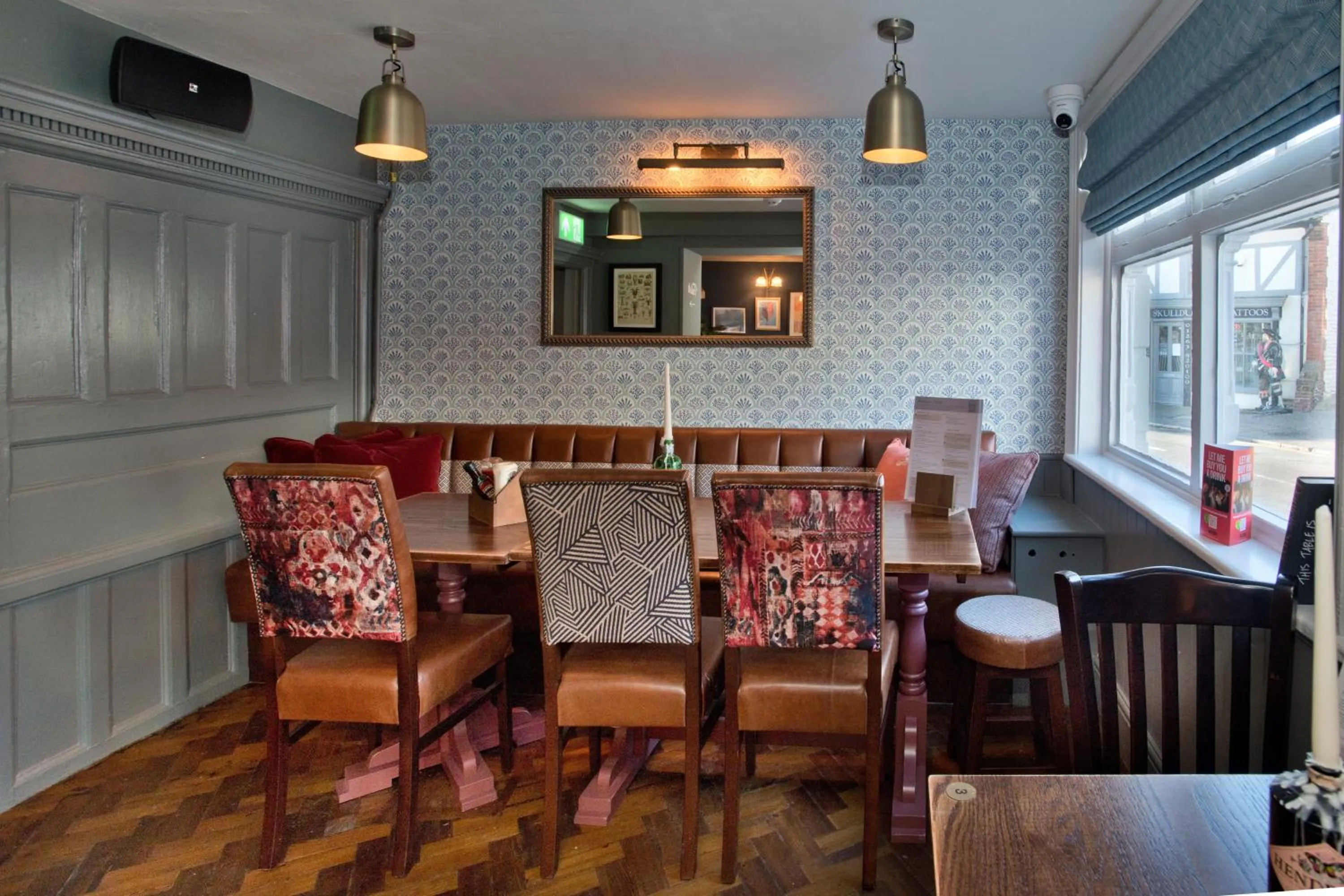 Restaurant/places to eat in The Lobster