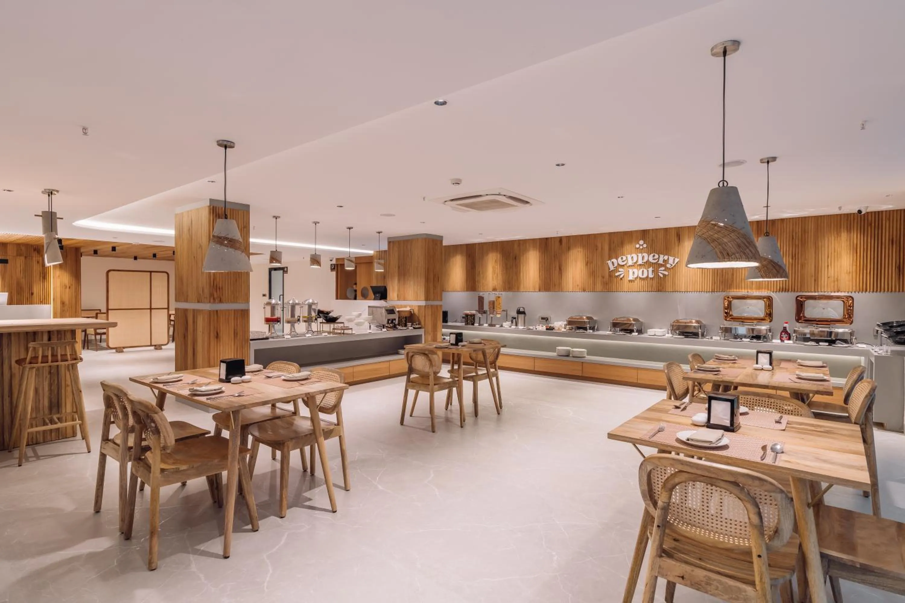 Restaurant/places to eat in SKYLA Studios & Suites - Kondapur