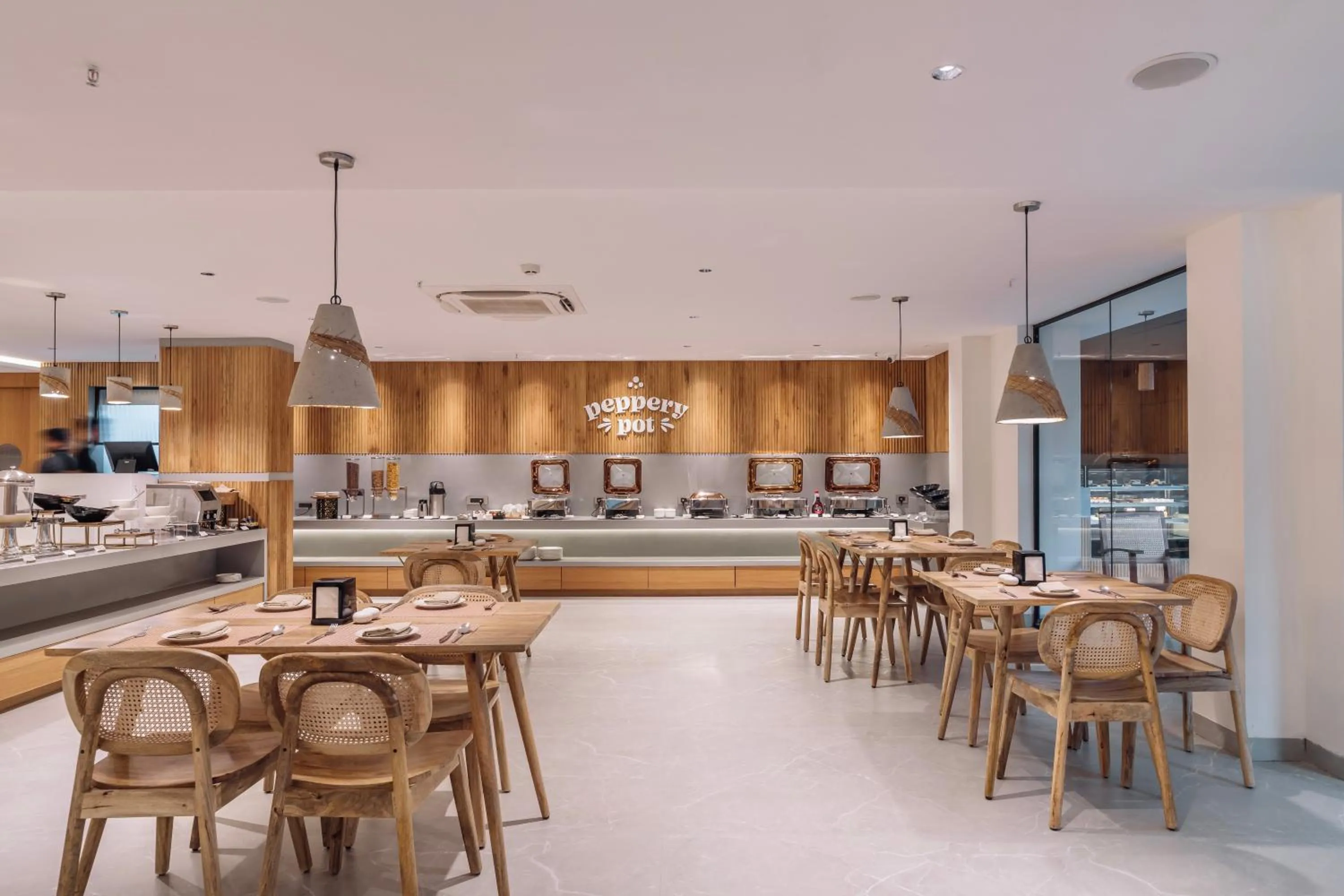 Restaurant/places to eat in SKYLA Studios & Suites - Kondapur