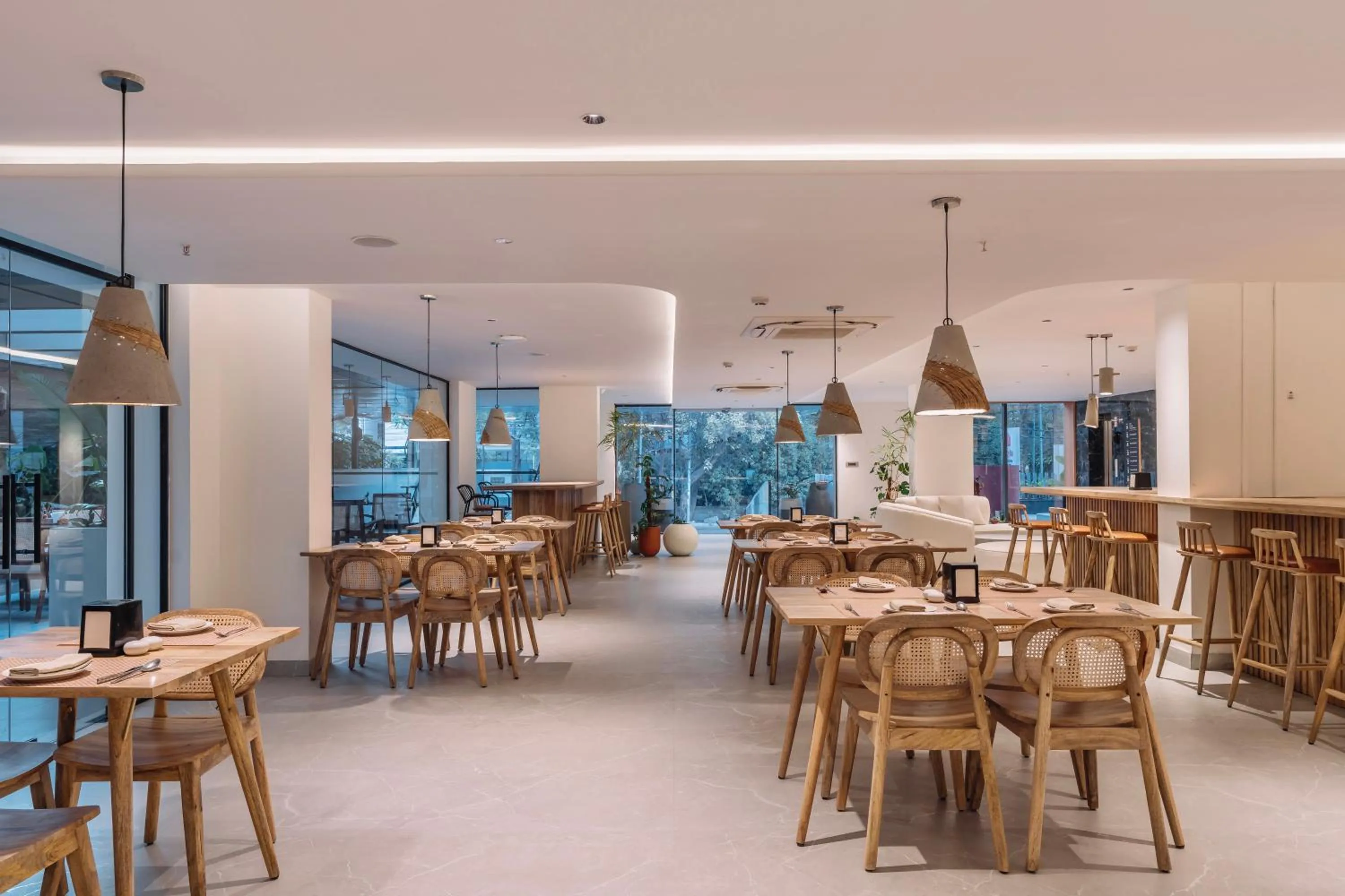 Restaurant/places to eat in SKYLA Studios & Suites - Kondapur