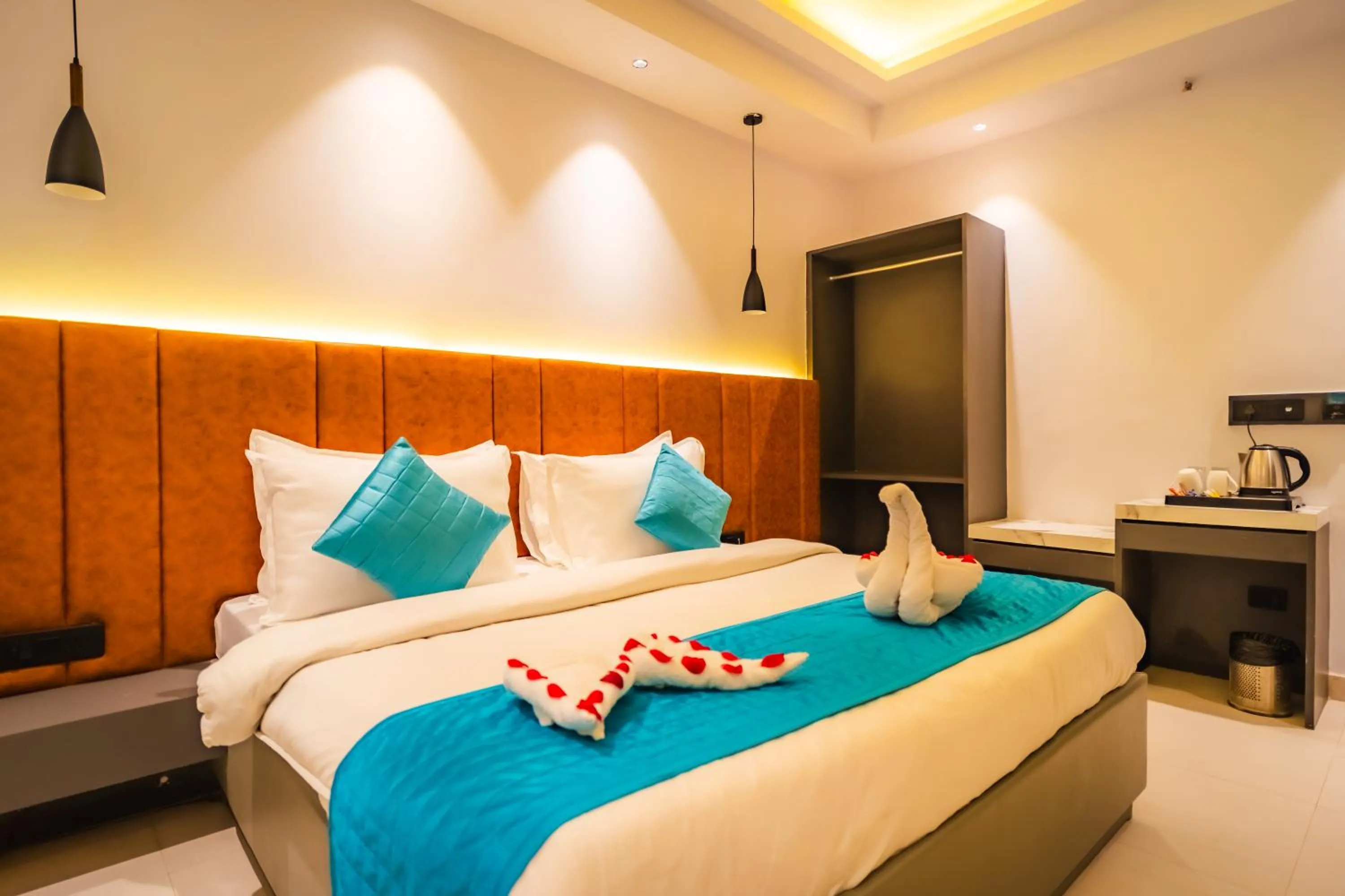 Photo of the whole room, Bed in SKI Hotels and Resorts Rishikesh