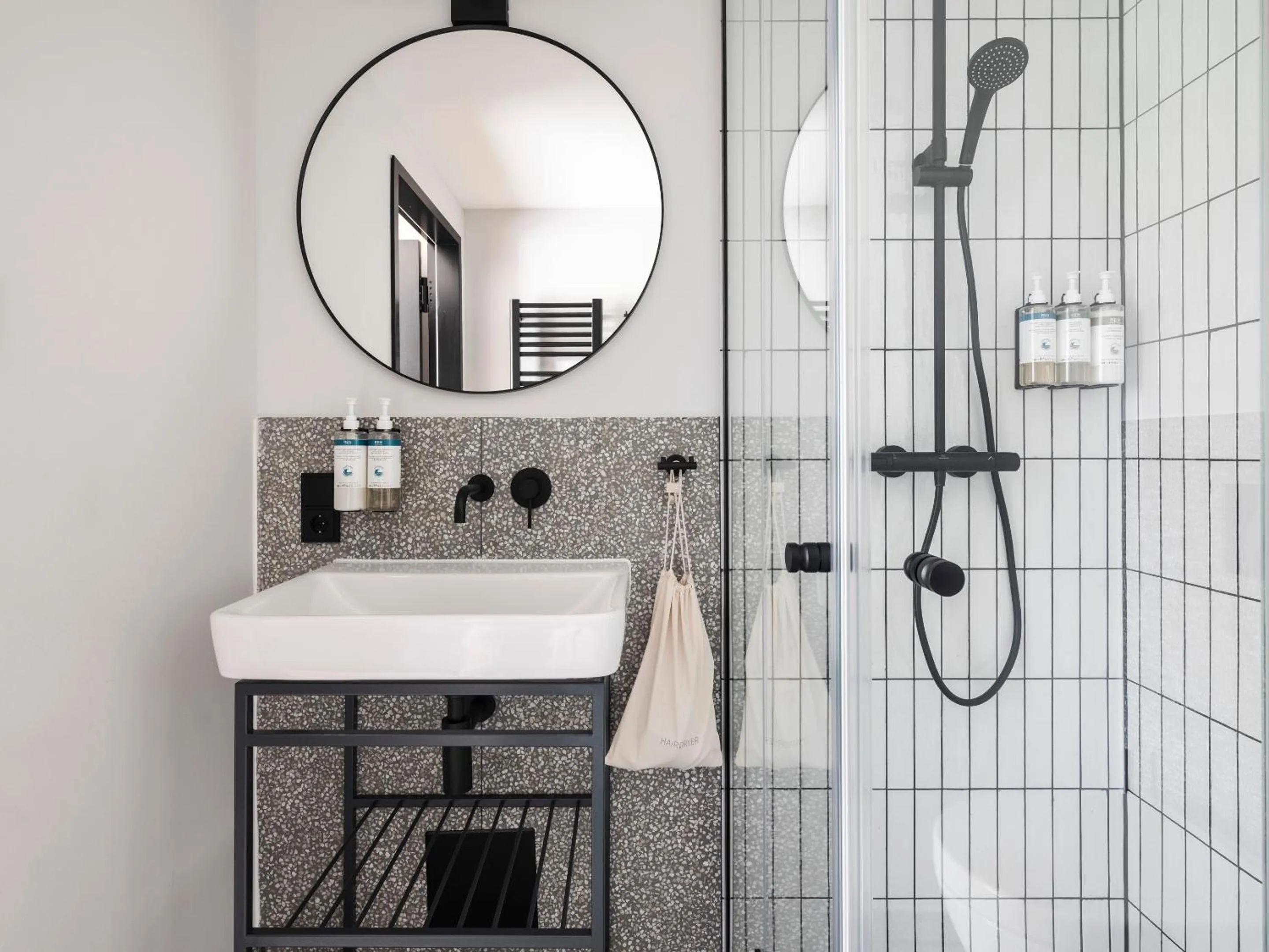 Shower in Numa Munich Obersendling