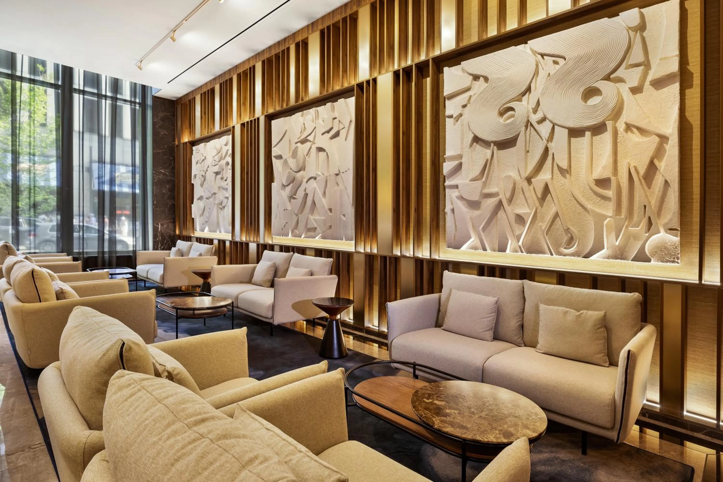 Lobby or reception in Riu Plaza Chicago