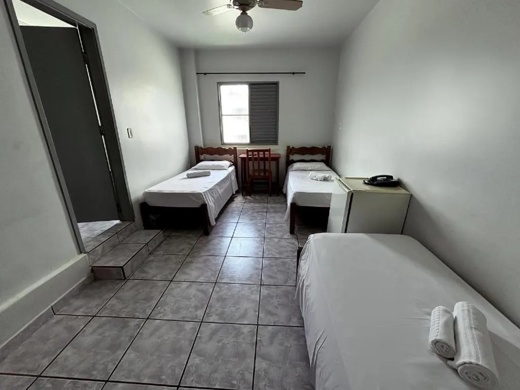 Bed in Carlton Express Imbiara