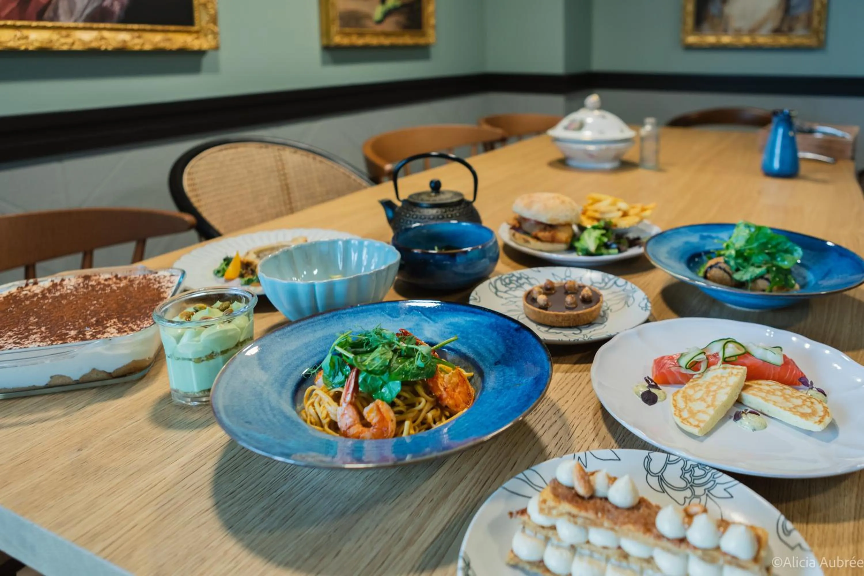 Restaurant/places to eat in Appart'City Collection Paris Roissy CDG Airport