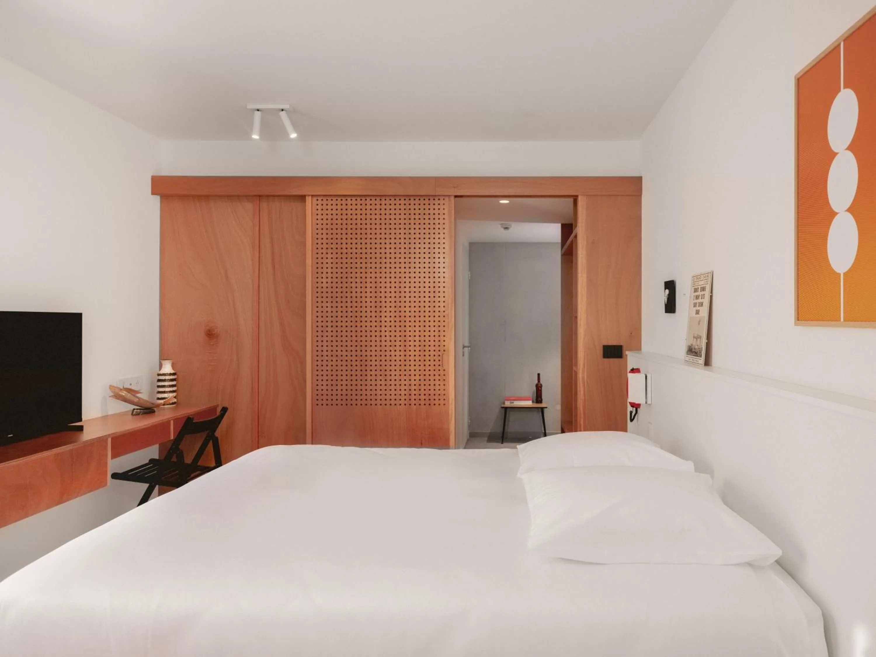 Bedroom, Bed in Hôtel Vertime