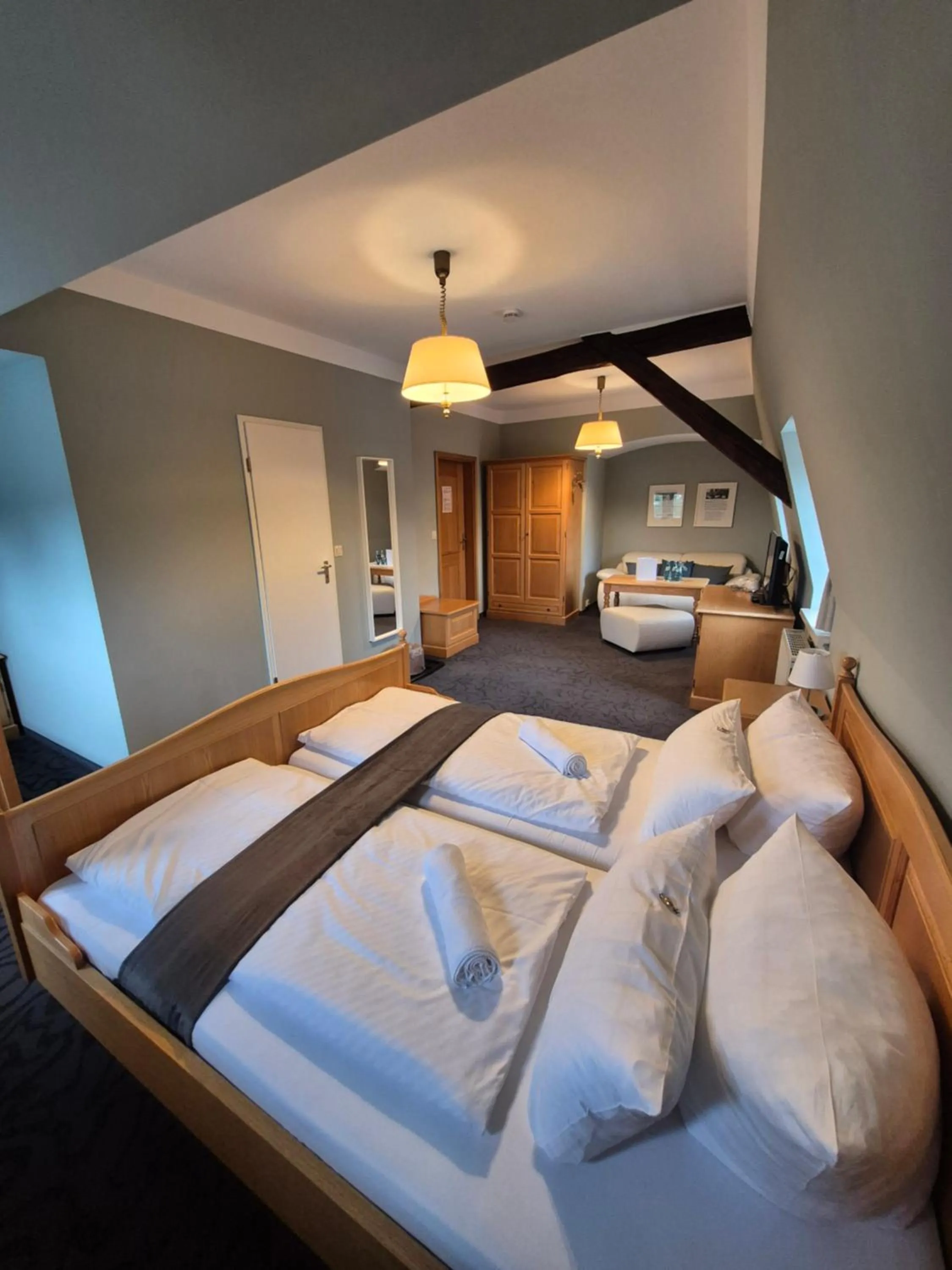 Bed in Hotel Roß