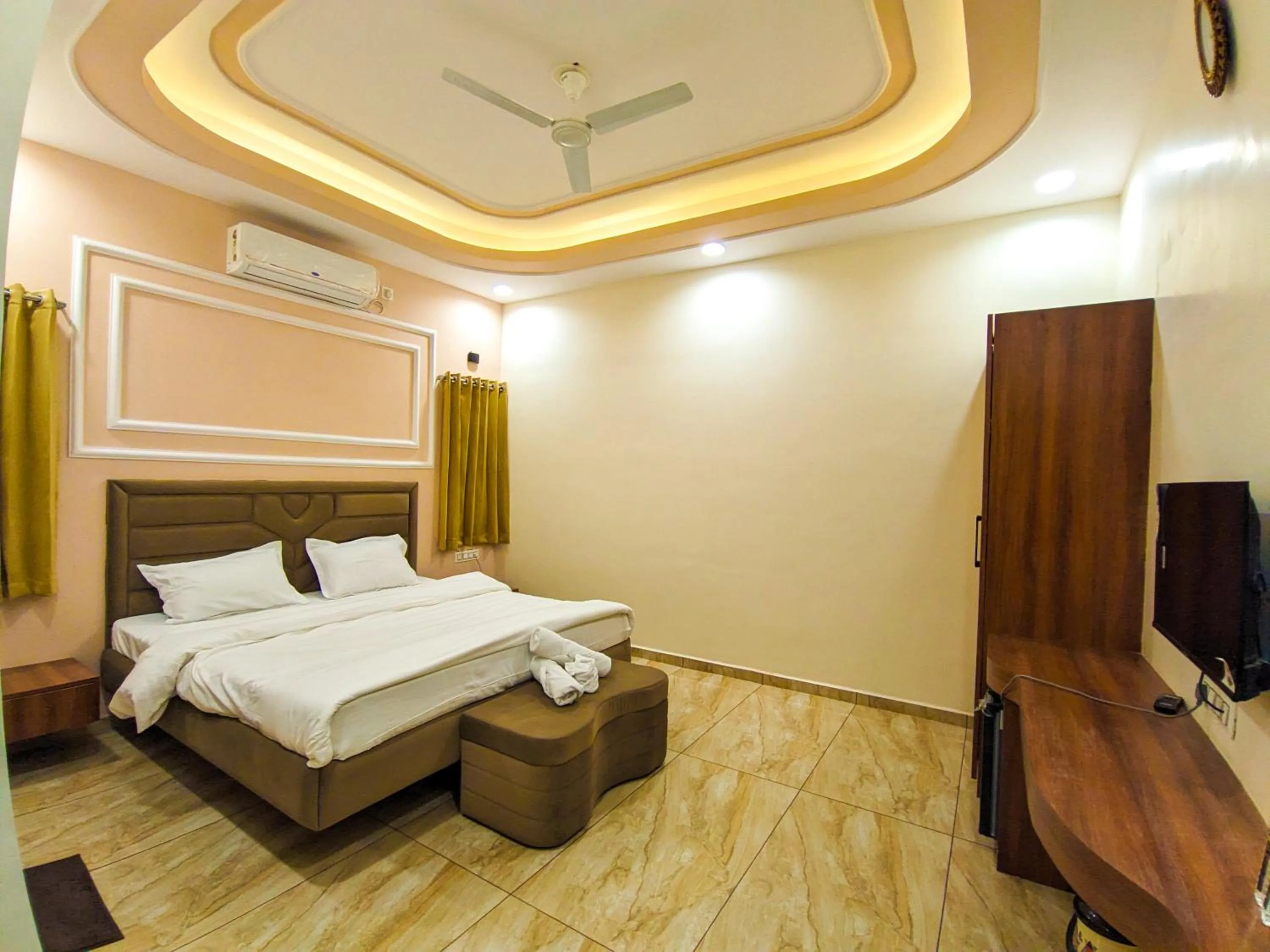 Bed in The Royal Rivera Resort