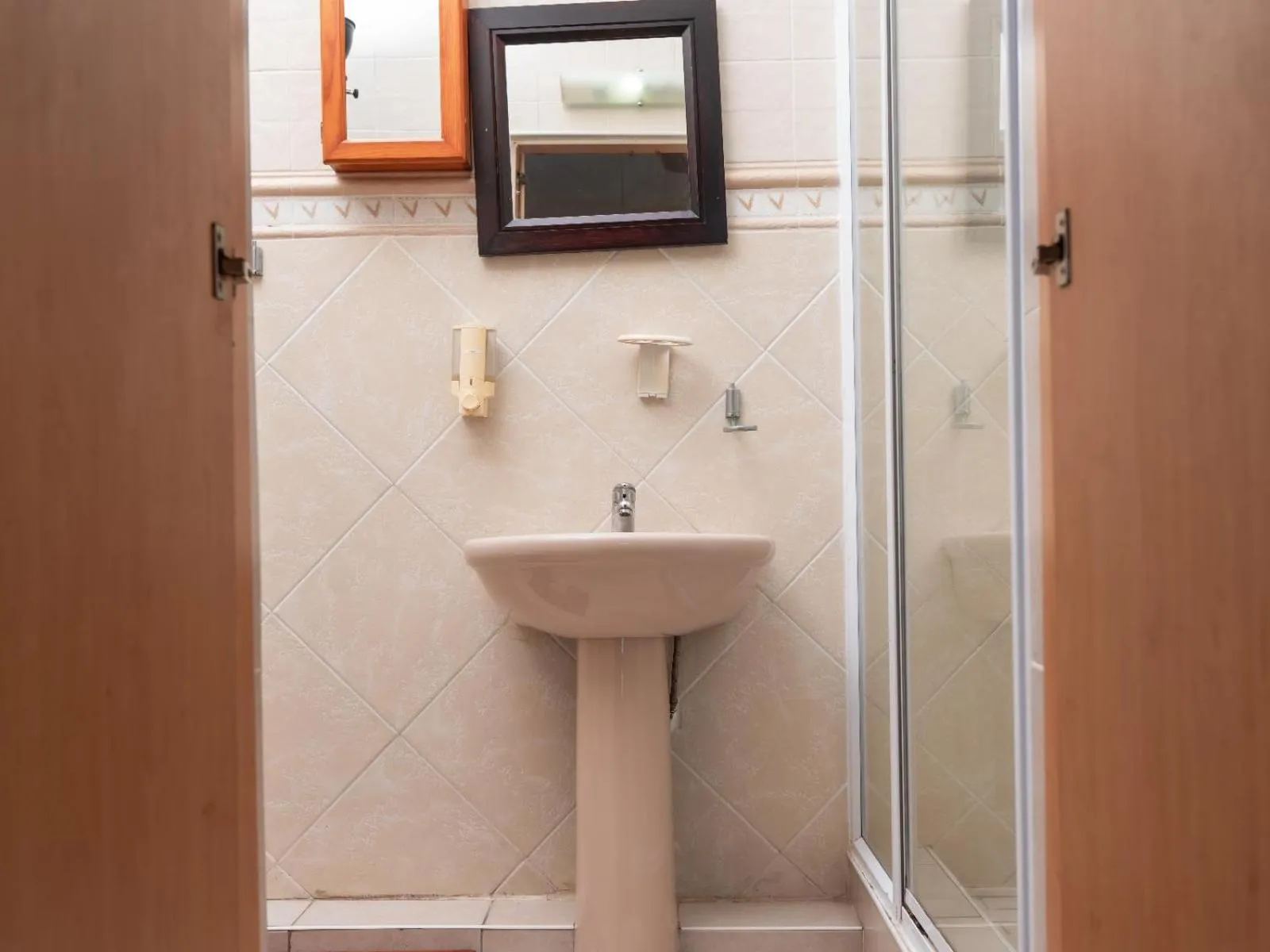 Bathroom in Dolphin Coast B&B / Self catering