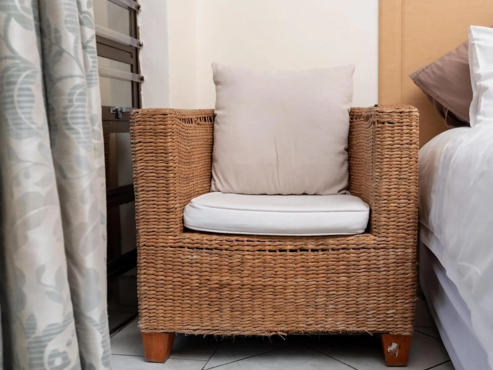 Decorative detail in Dolphin Coast B&B / Self catering