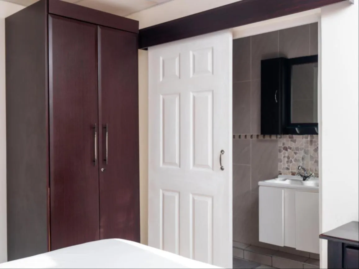 Decorative detail in Dolphin Coast B&B / Self catering