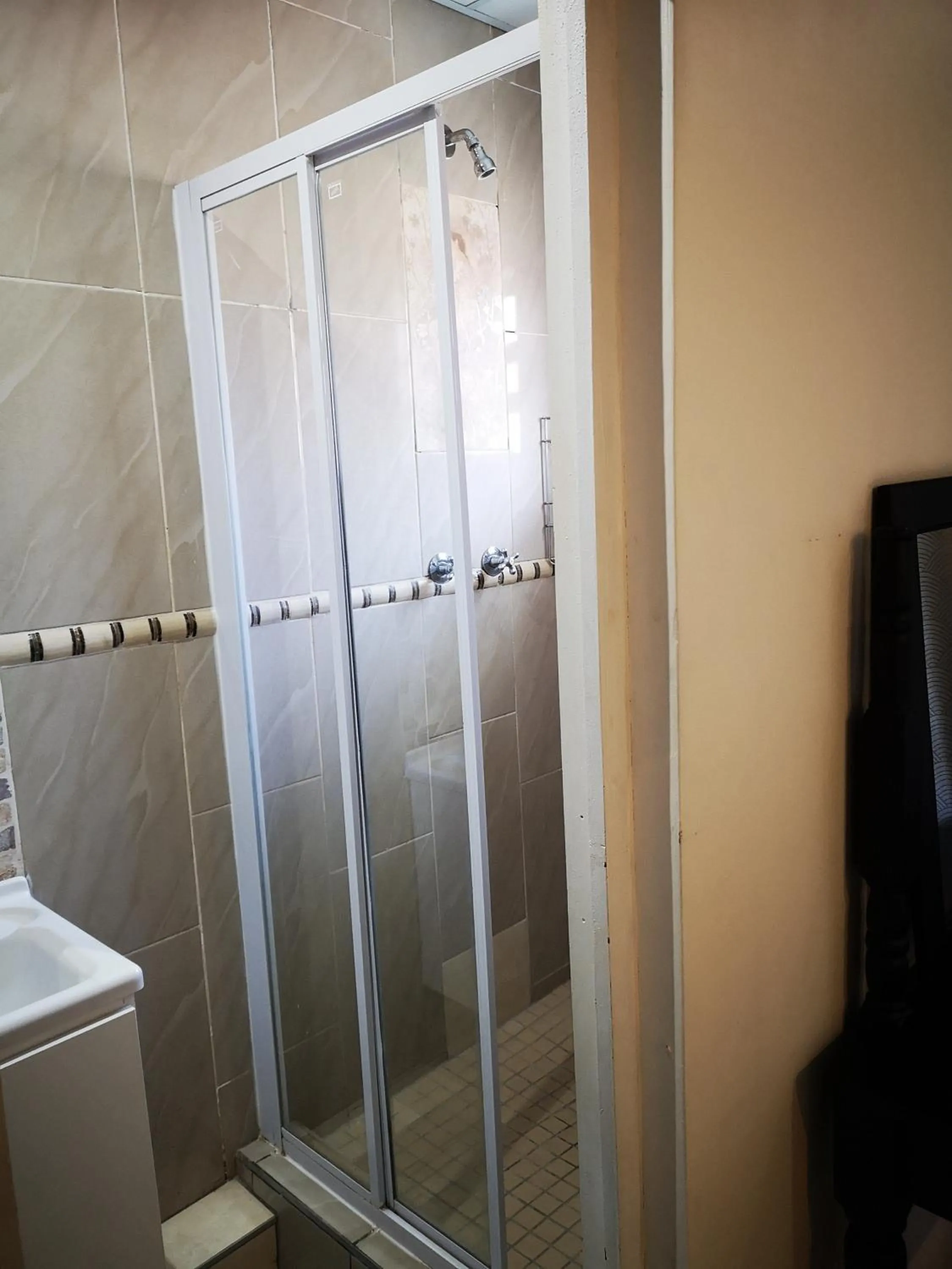 Dolphin Coast B&B / Self catering