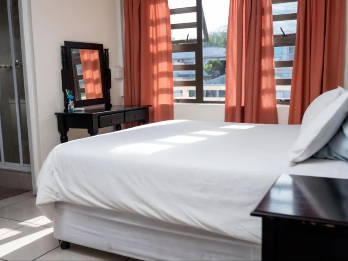 Bed in Dolphin Coast B&B / Self catering