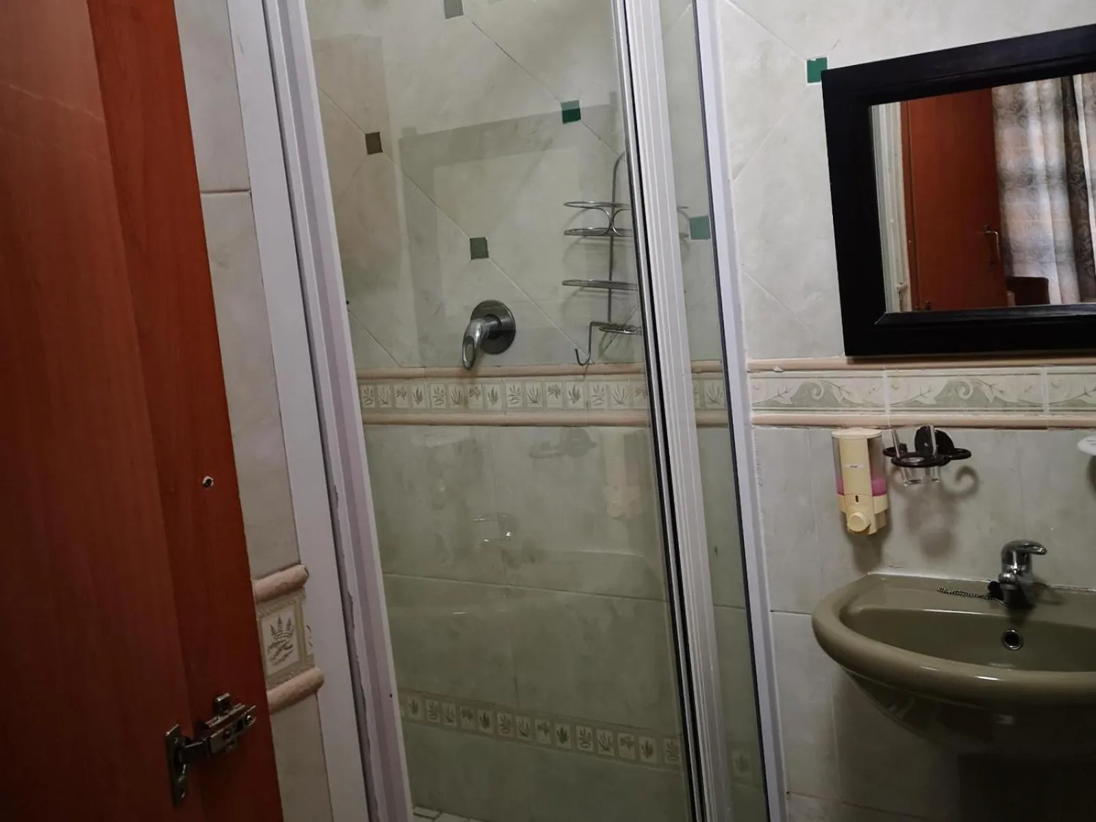 Shower in Dolphin Coast B&B / Self catering