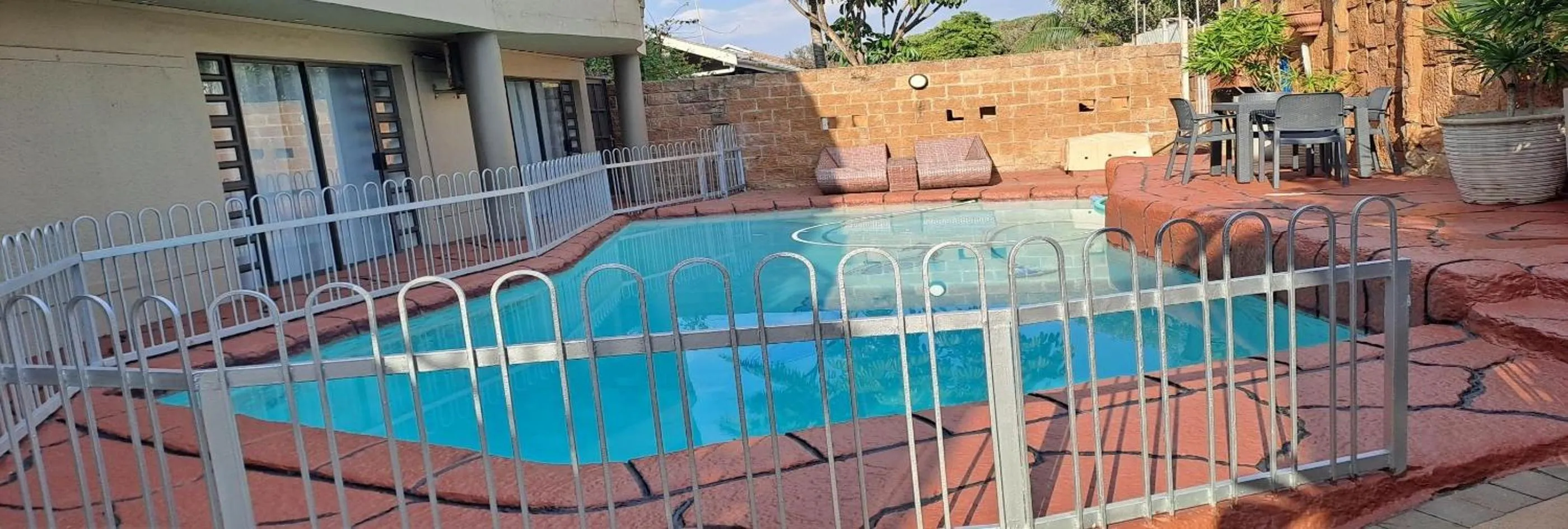 Swimming pool in Dolphin Coast B&B / Self catering
