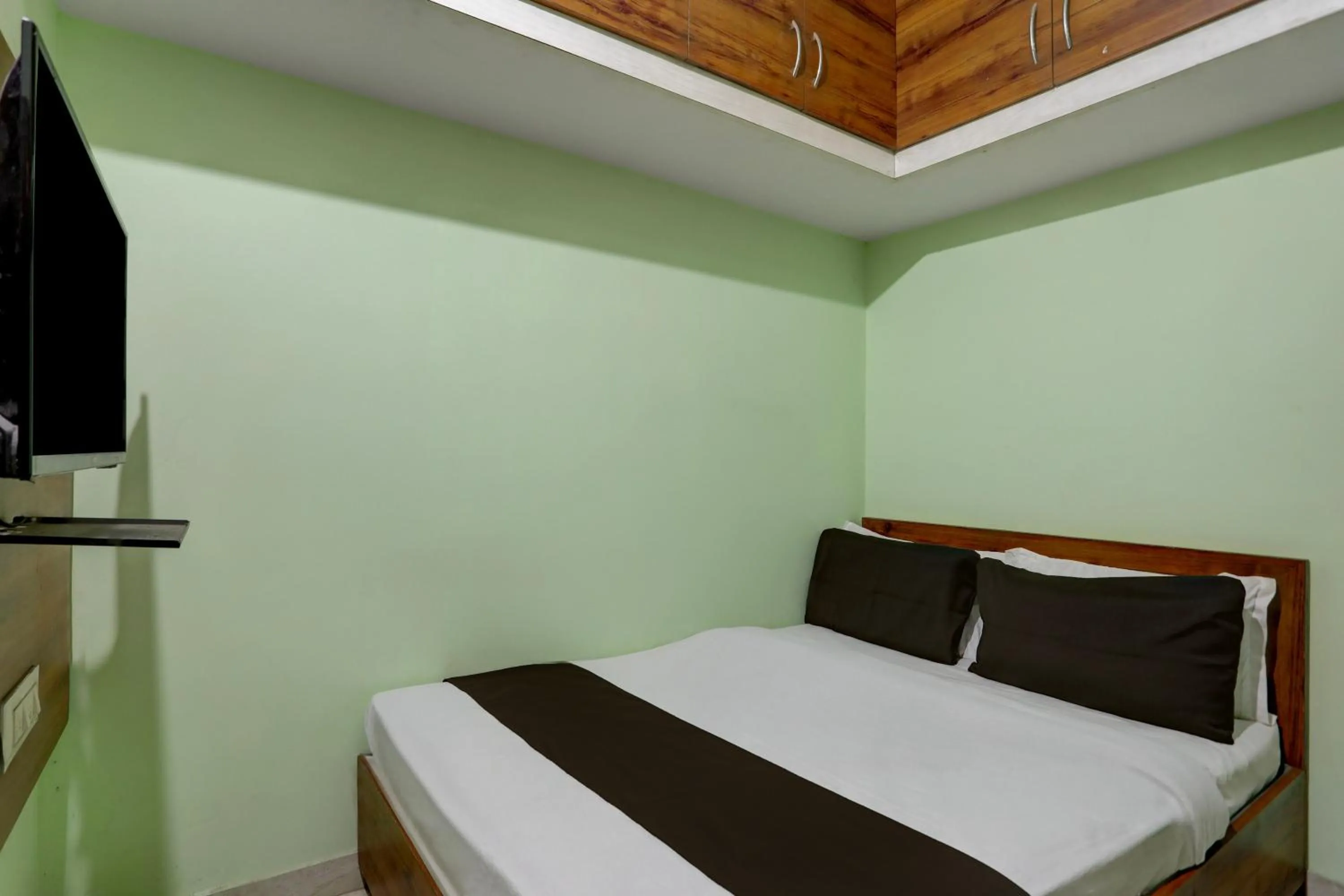 Bedroom, Bed in Hotel O Kings Farm