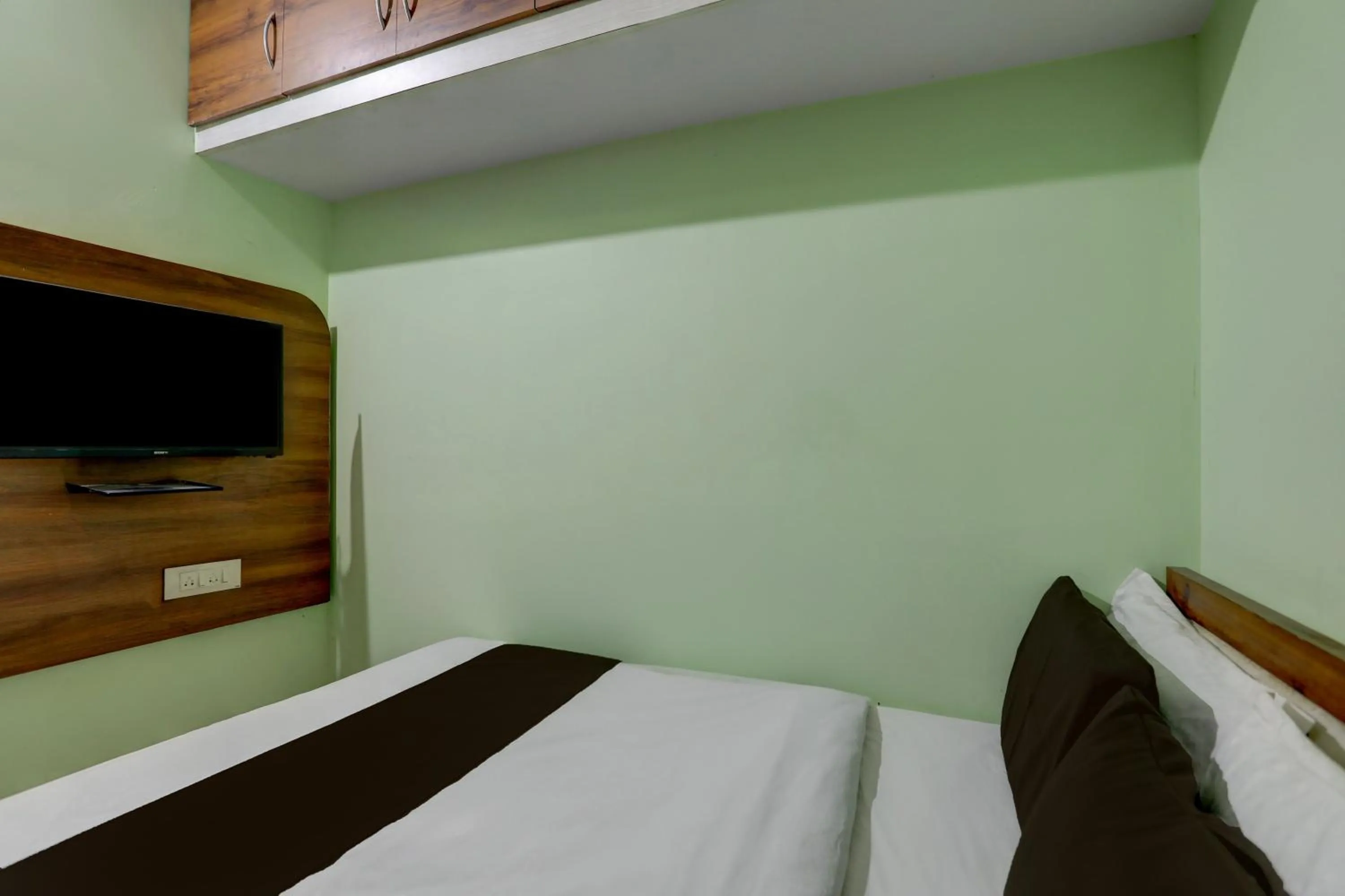 Bedroom, Bed in Hotel O Kings Farm