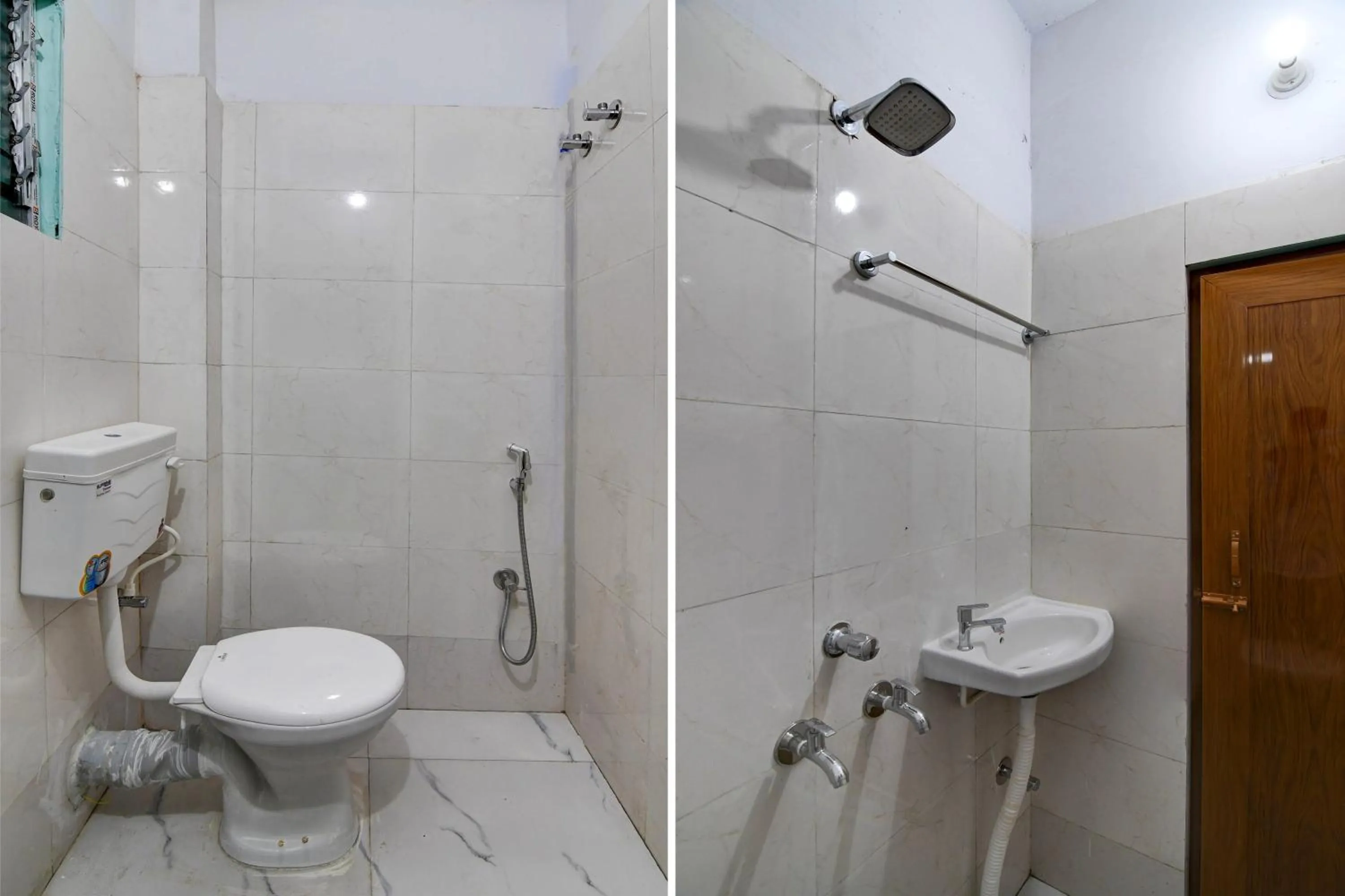 Bathroom in Hotel O Relax Inn