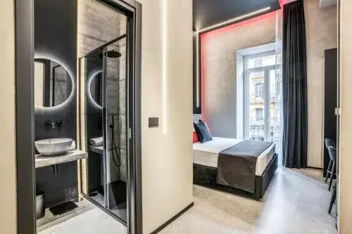 Double Room with Spa Bath in Gallery Experience Napoli Double Room with Spa Bath in Gallery Experience Napoli