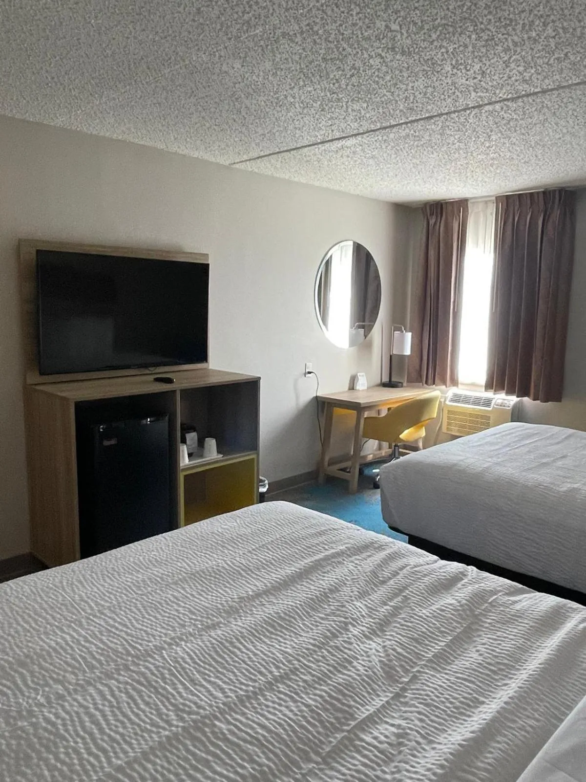 Bed in Days Inn by Wyndham Mandan Bismarck Area