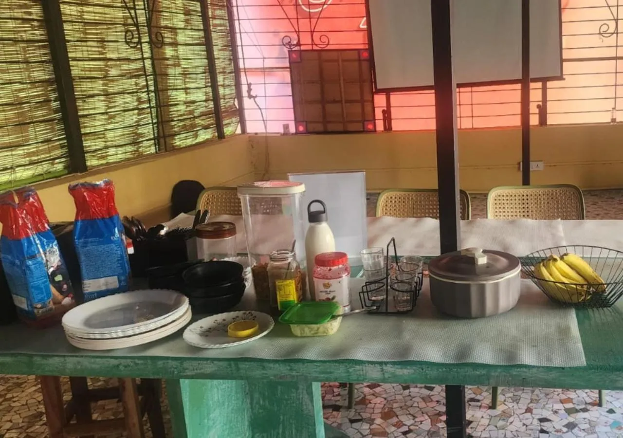 Breakfast in Hammock Hostels - Bandra