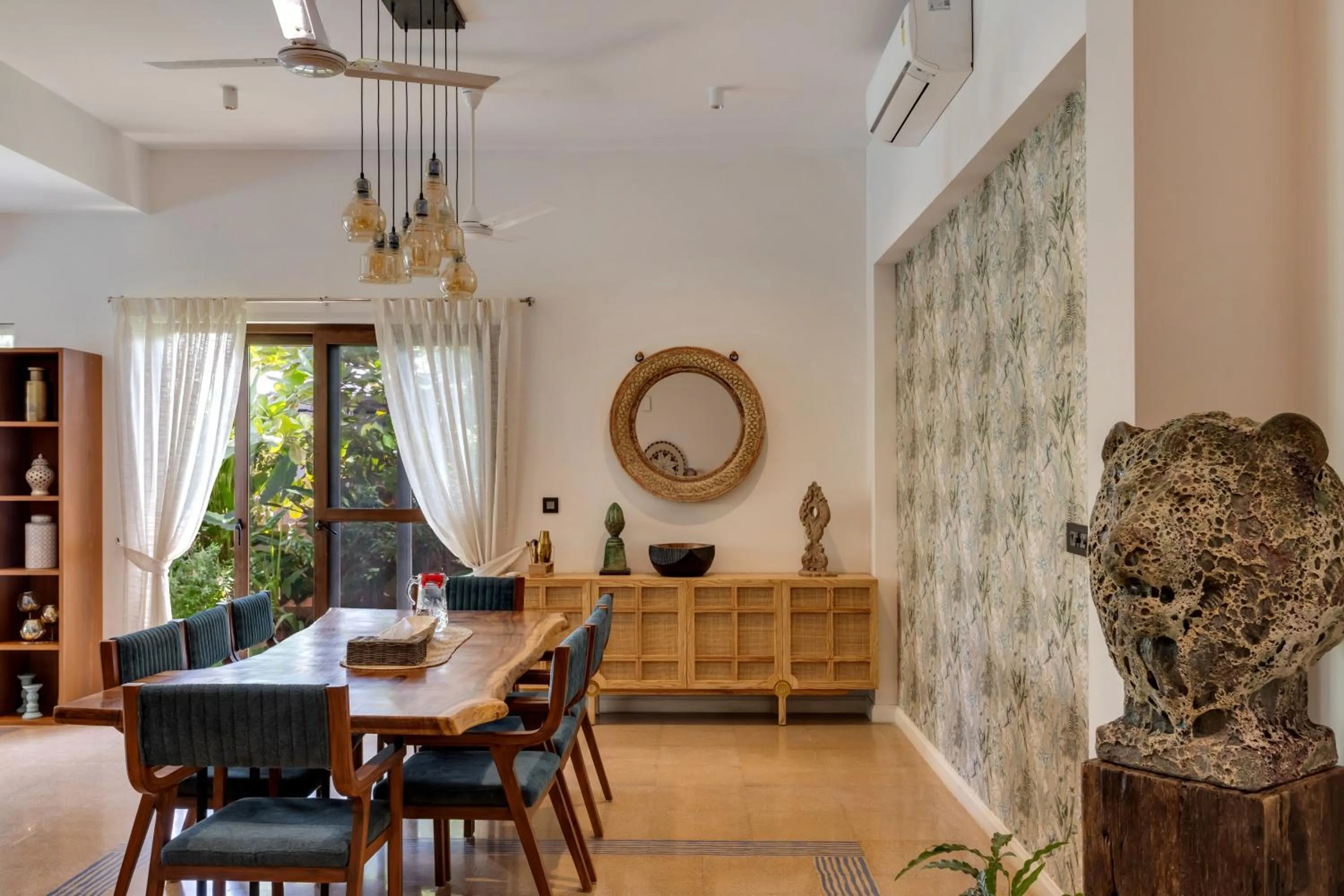 Seating area in HIREAVILLA Villa Inaari - 5BHK with Private Pool in Anjuna