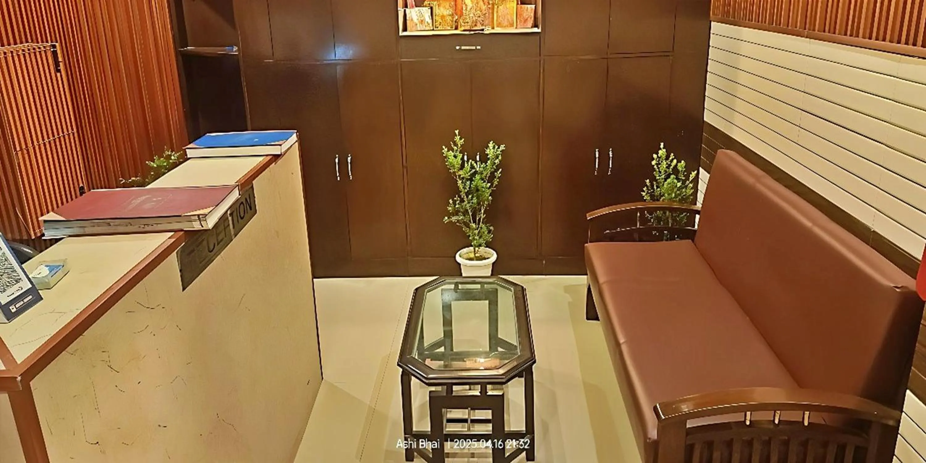 Lobby or reception in Hotel Sunlight Inn