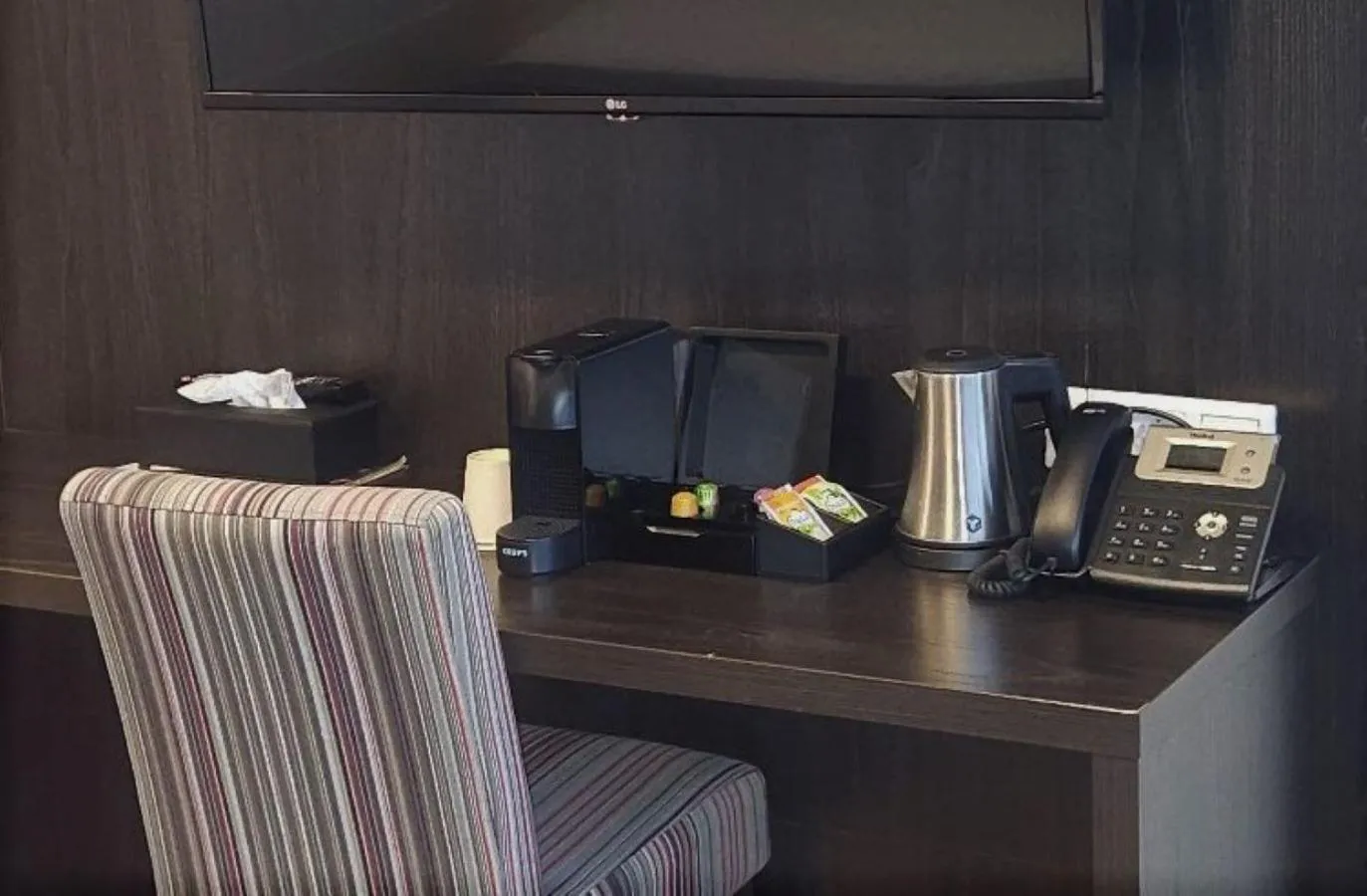 Coffee/tea facilities in City Hotel de Jonge