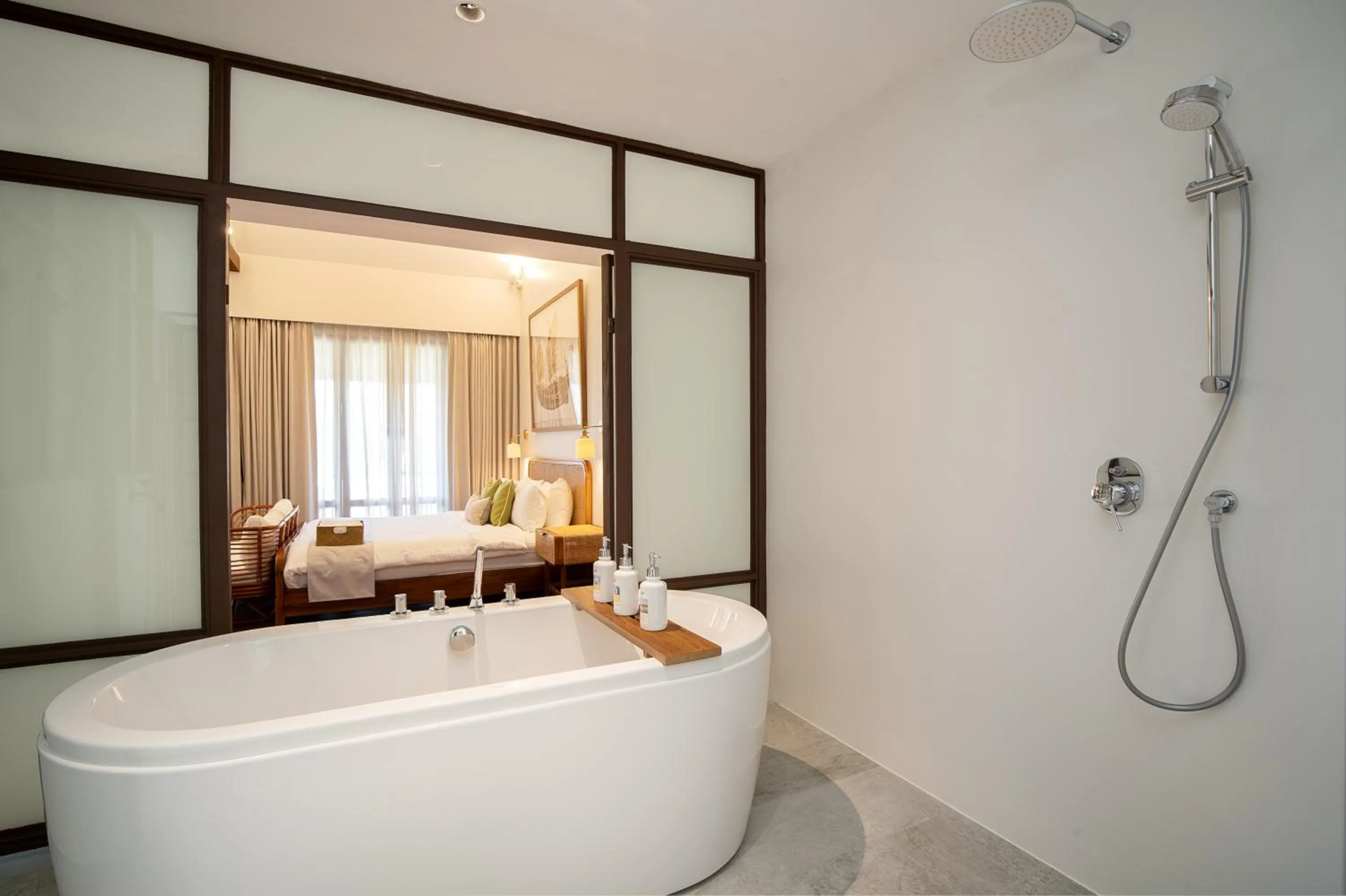 Hot Tub in Syama Residence and Café