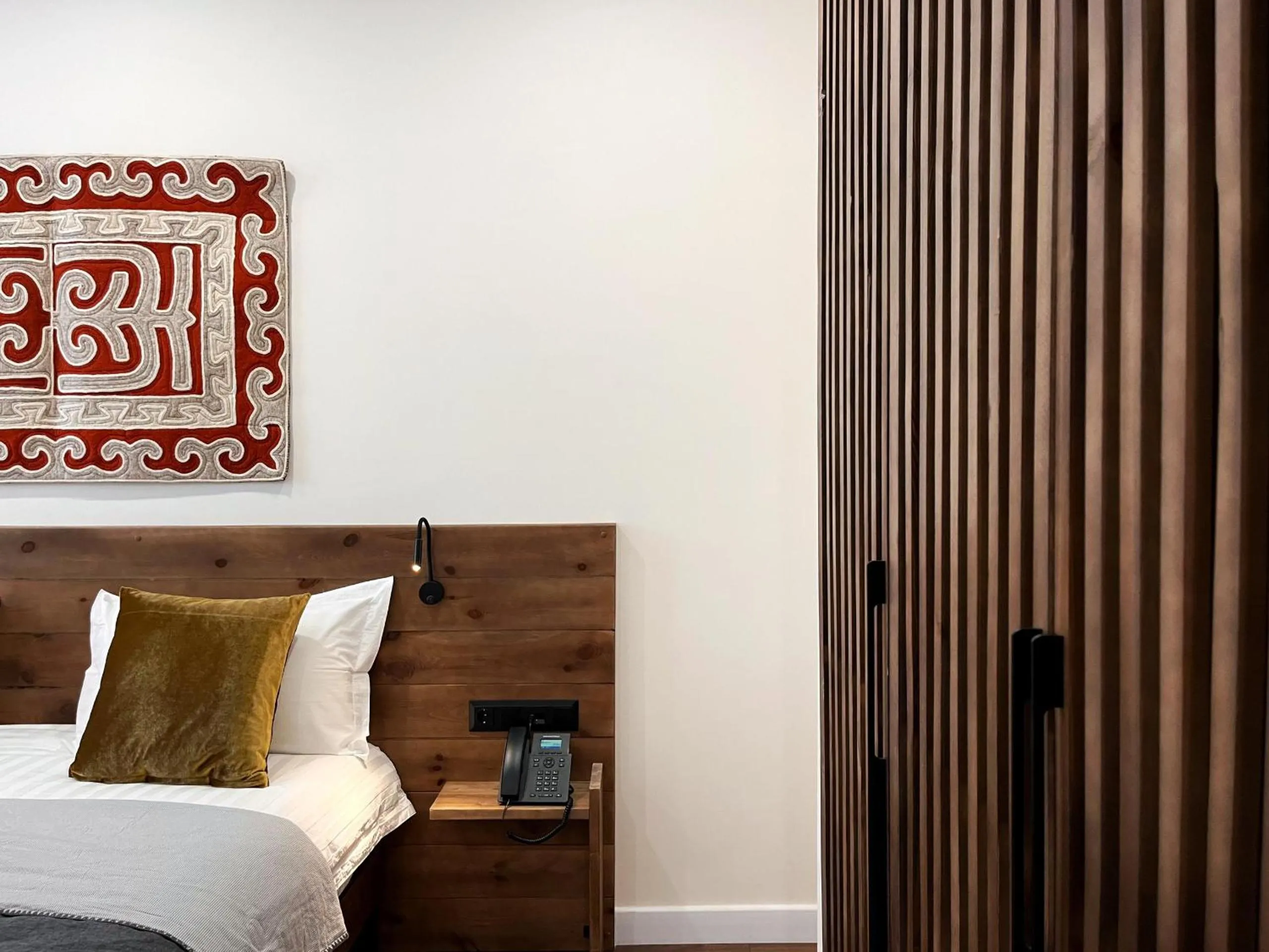 Decorative detail, Bed in Akjola