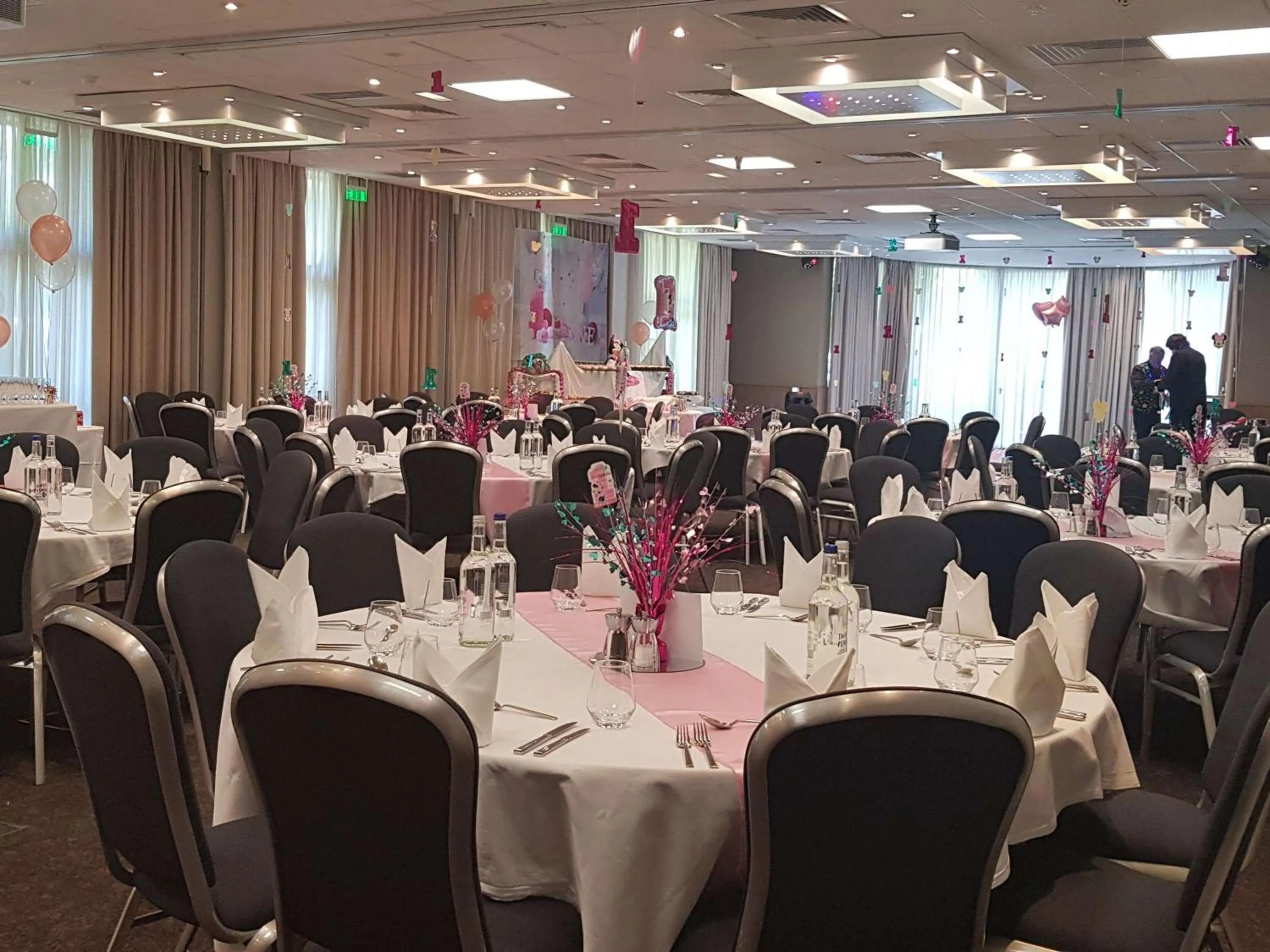 wedding, Restaurant/Places to Eat in Novotel London Heathrow Airport M4 Jct. 4