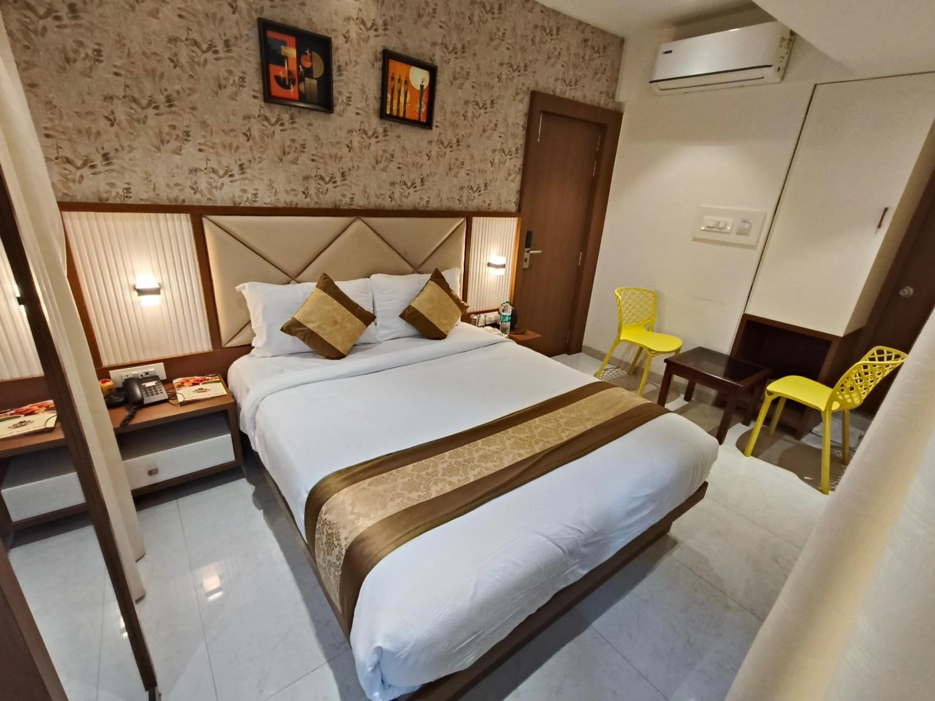 Hotel Pearl Residency Thane