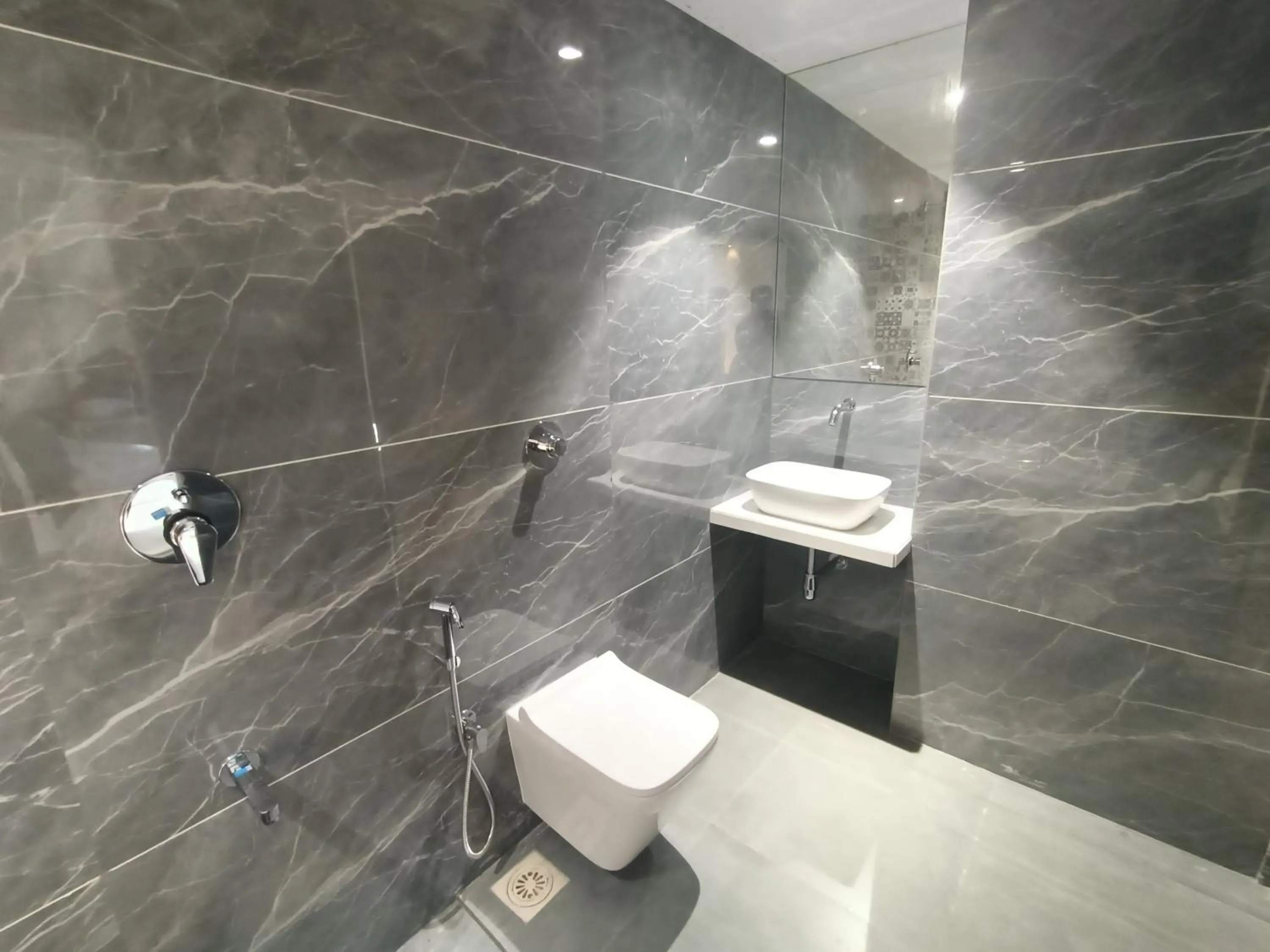 Shower in Hotel Pearl Residency Thane