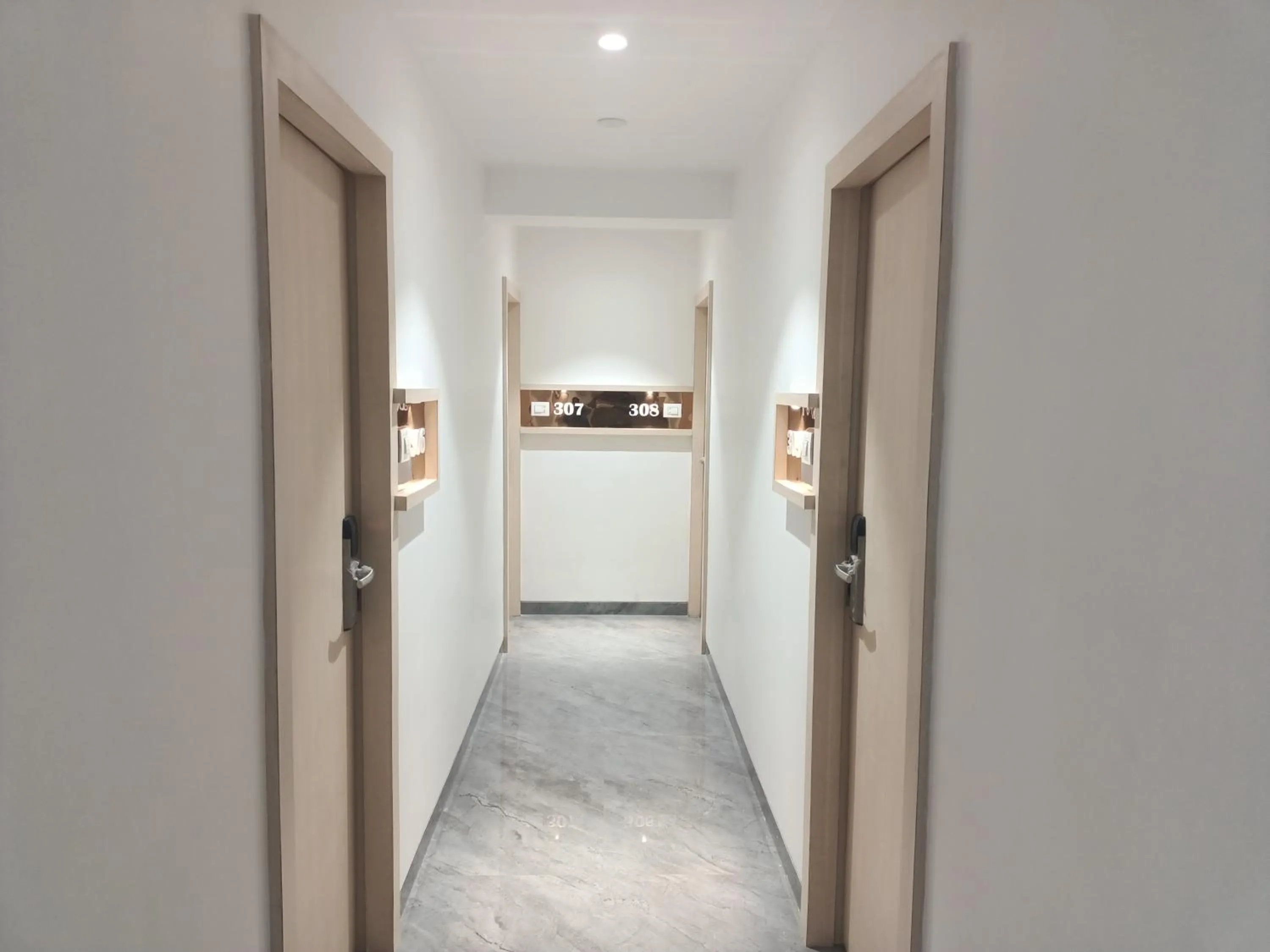 Lobby or reception in Hotel Pearl Residency Thane