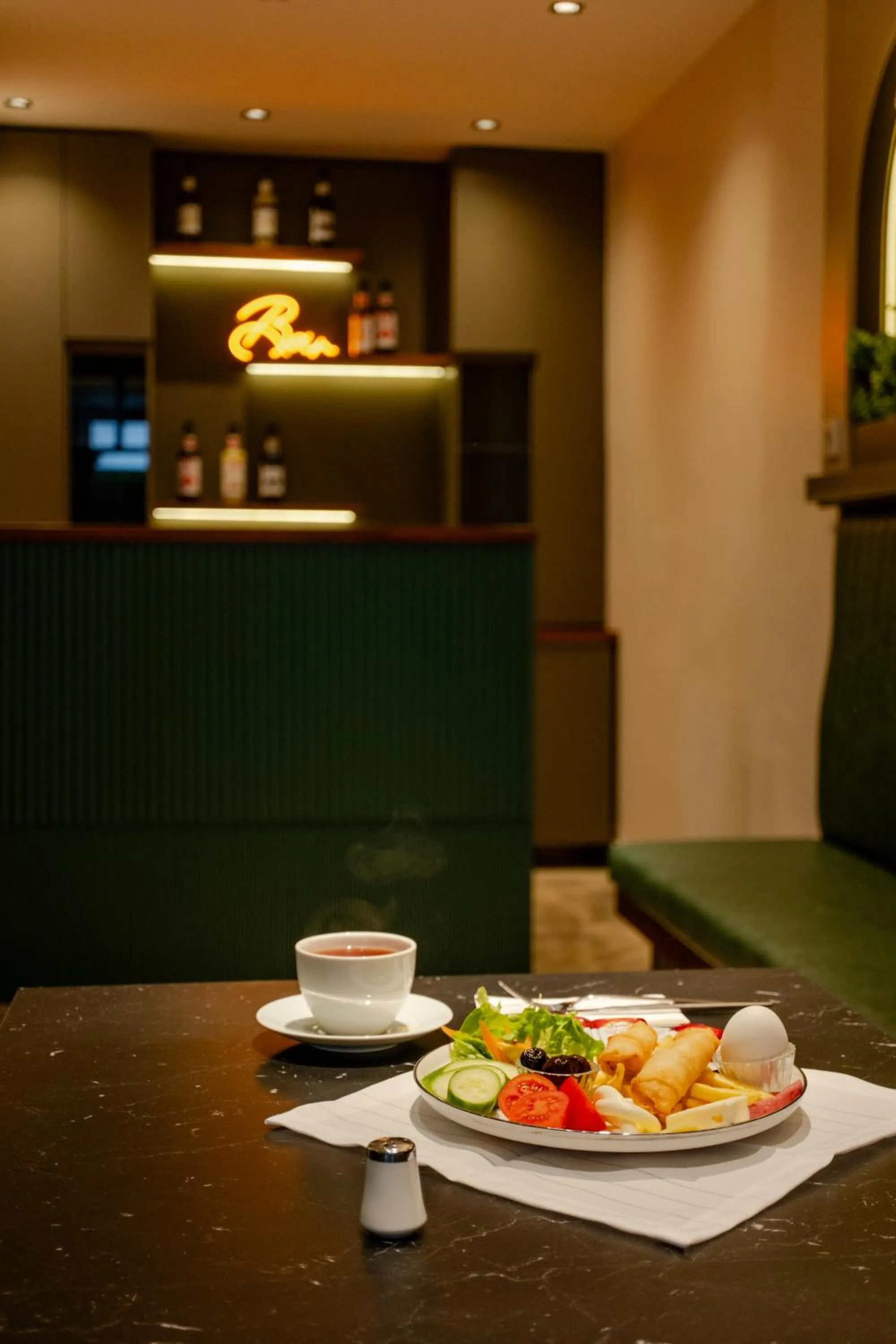 Restaurant/places to eat in FLY POINT AIRPORT HOTEL