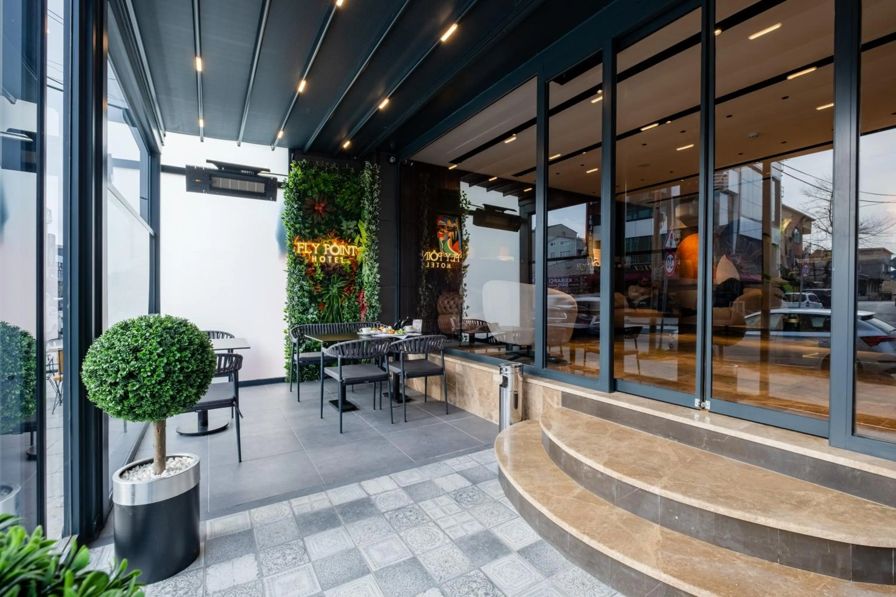 Restaurant/places to eat in FLY POINT AIRPORT HOTEL