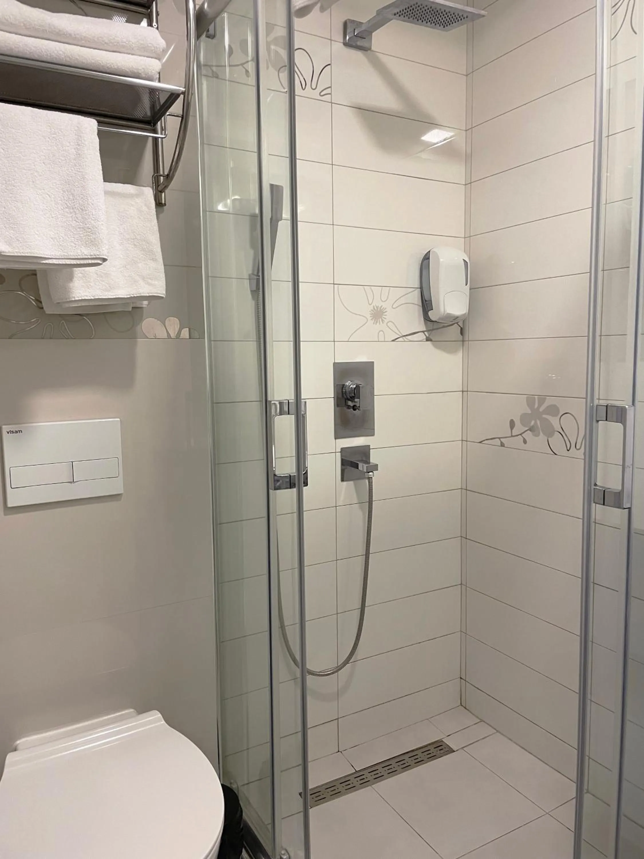 Shower in Sienna Residence