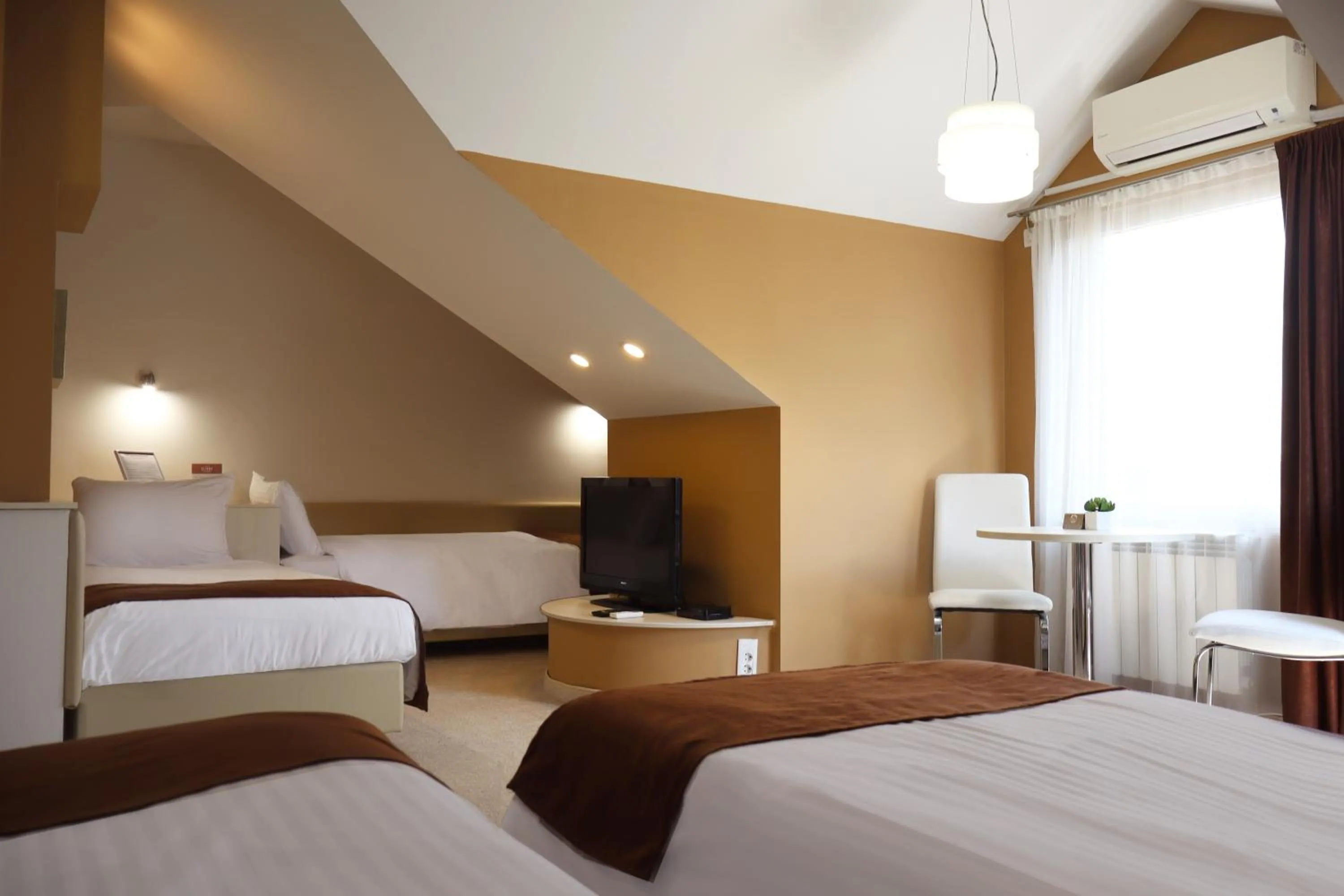 Bed in Sienna Residence