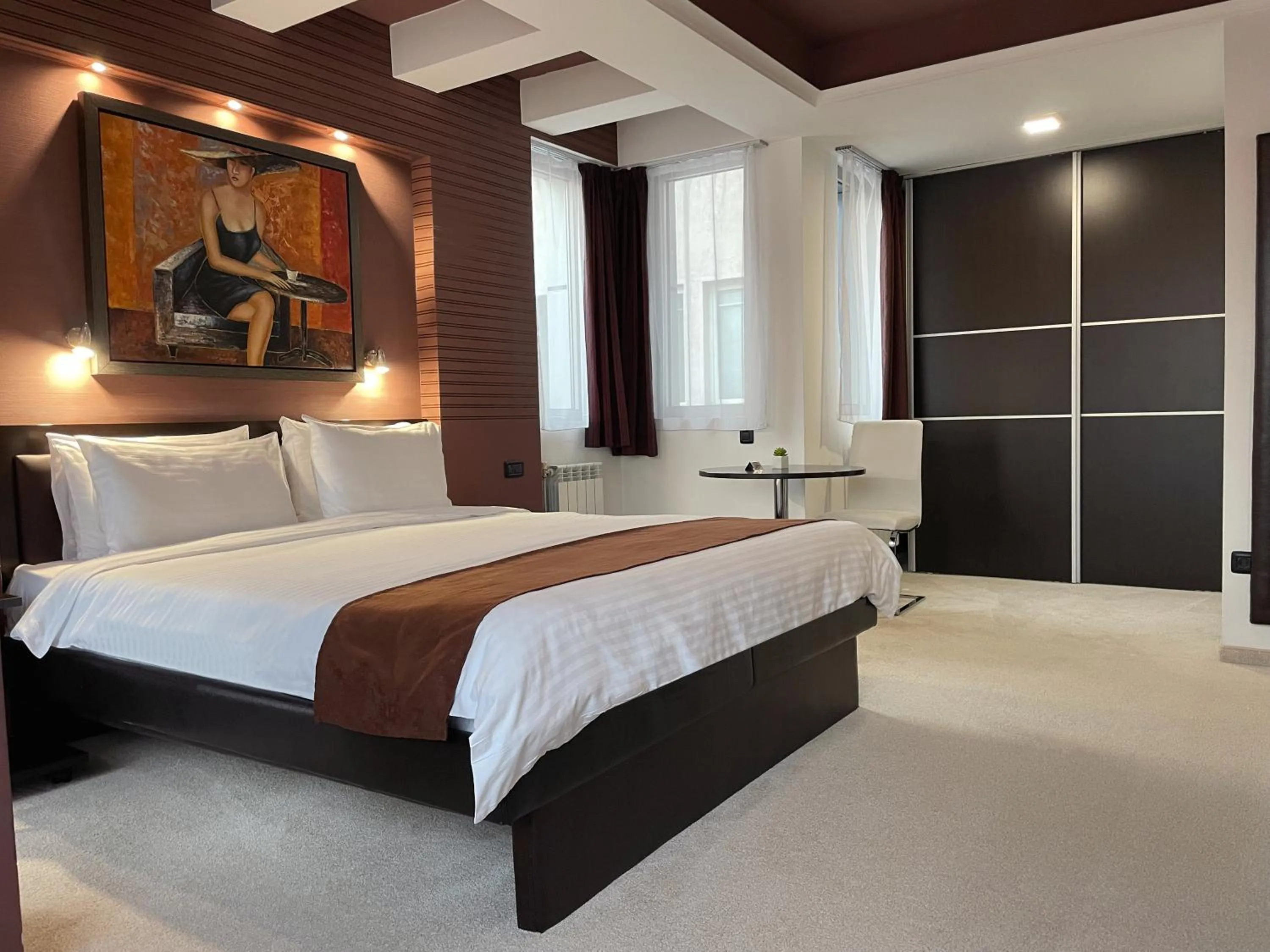 Bed in Sienna Residence