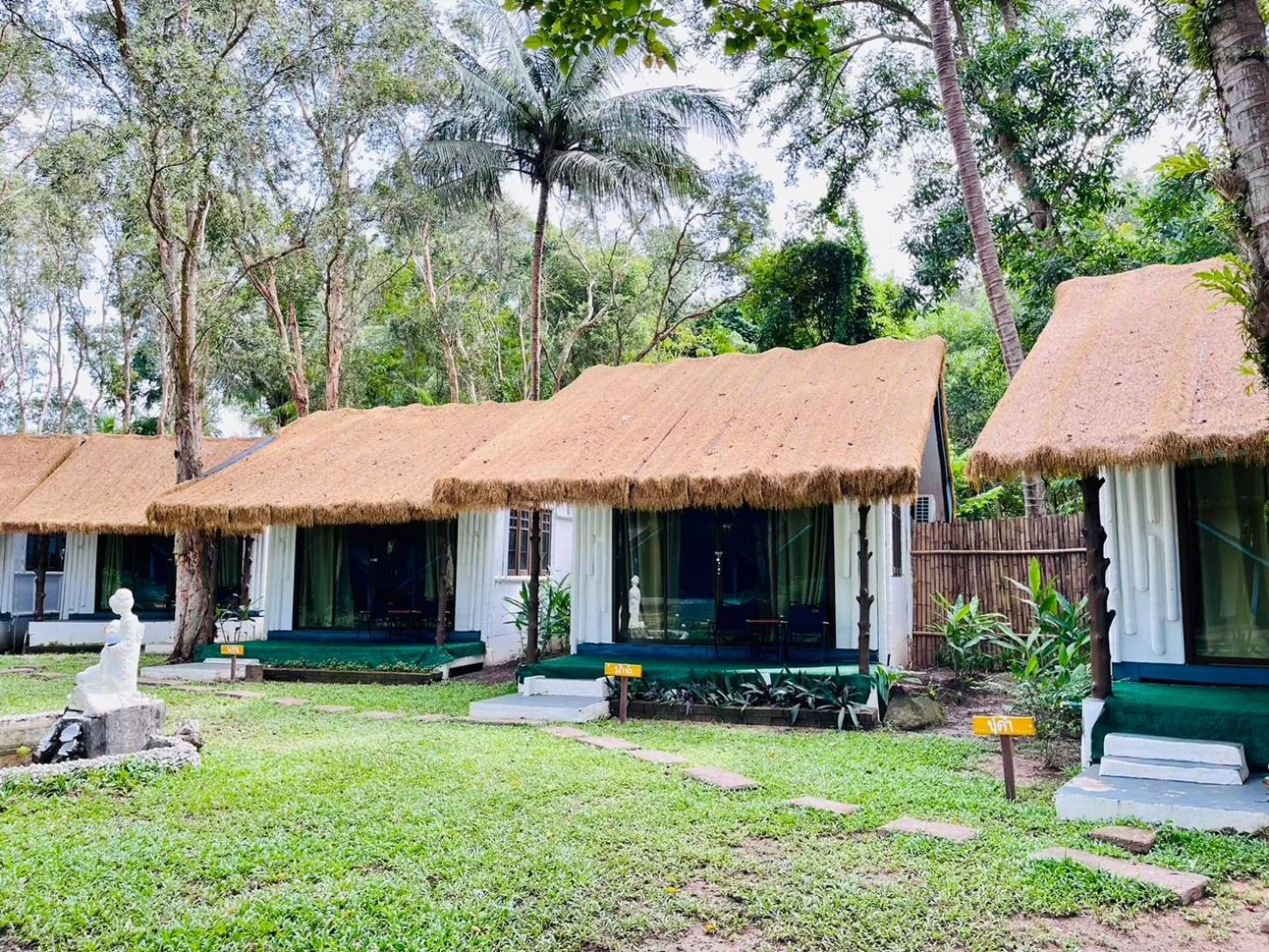 Property building in Long Beach Club Krabi