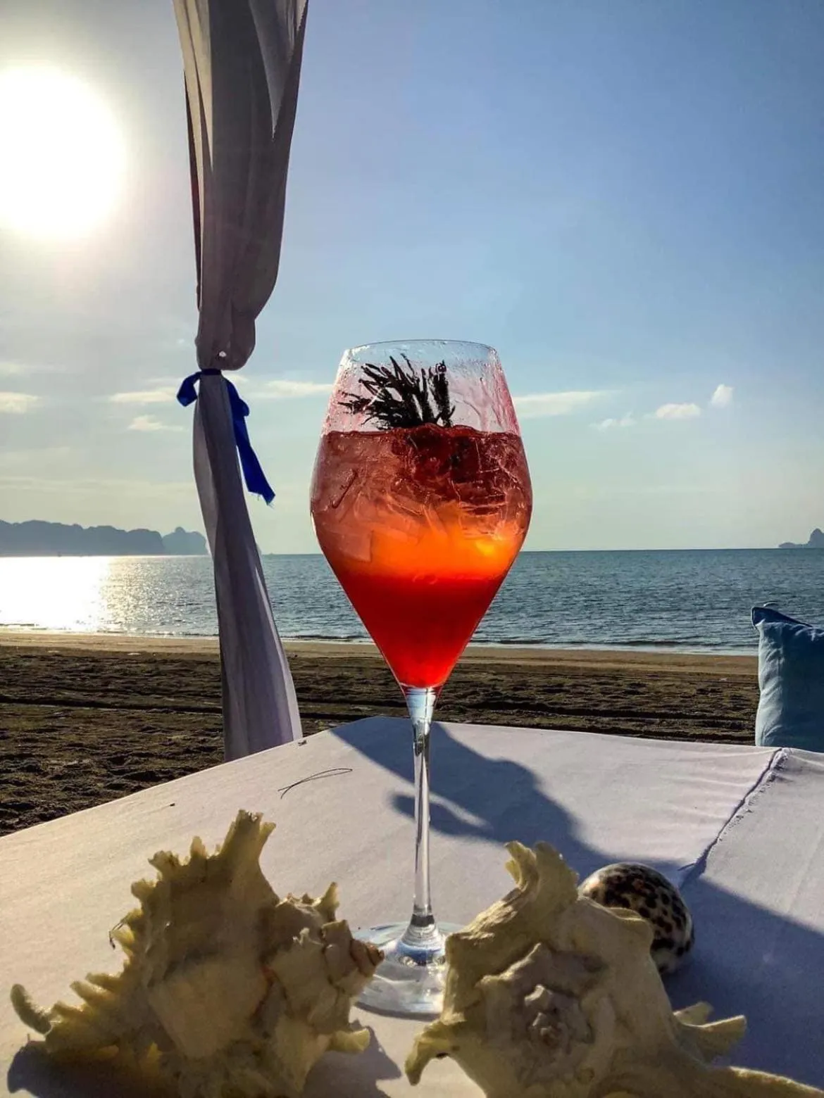 Day in Long Beach Club Krabi