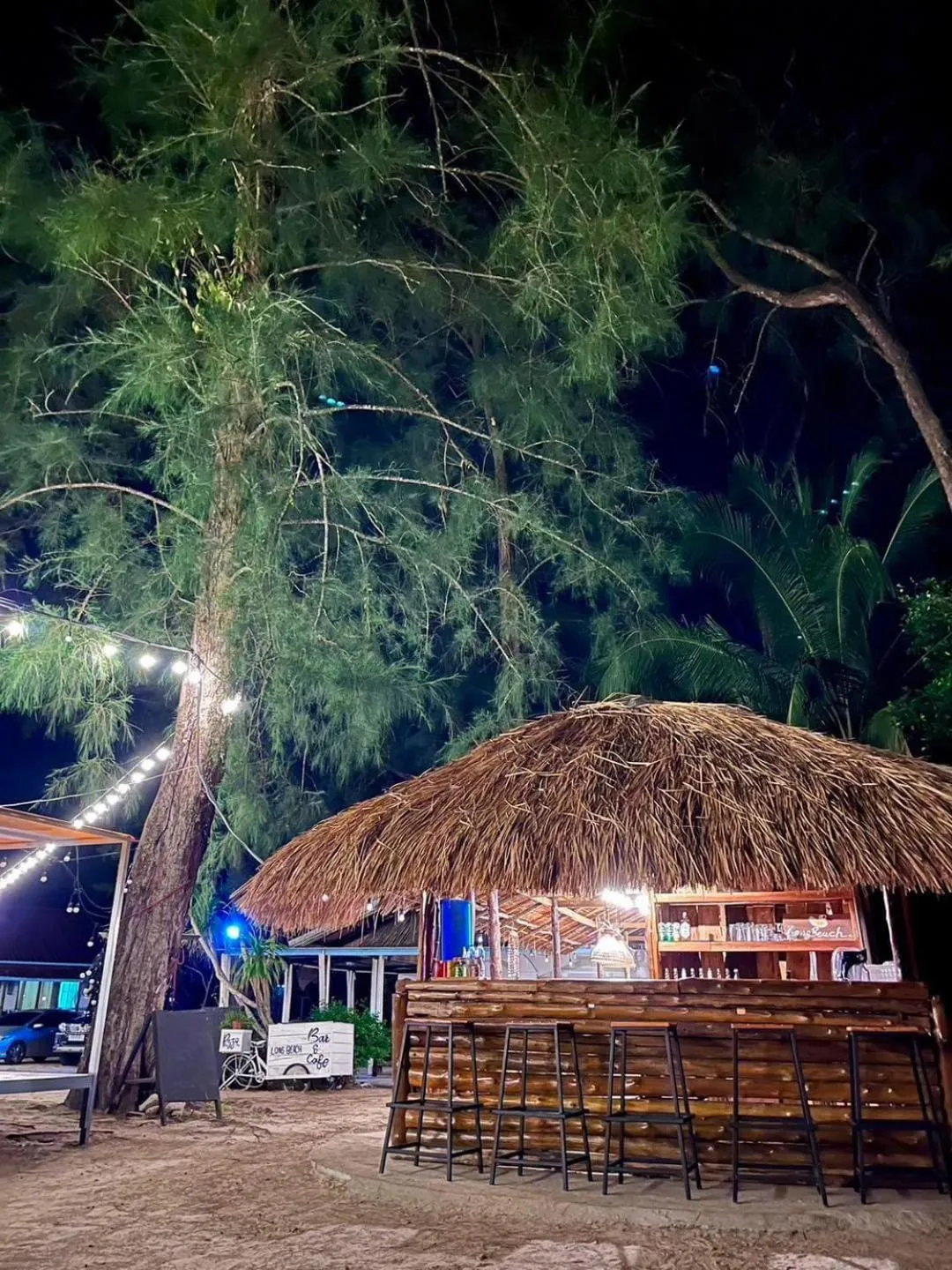 Night in Long Beach Club Krabi