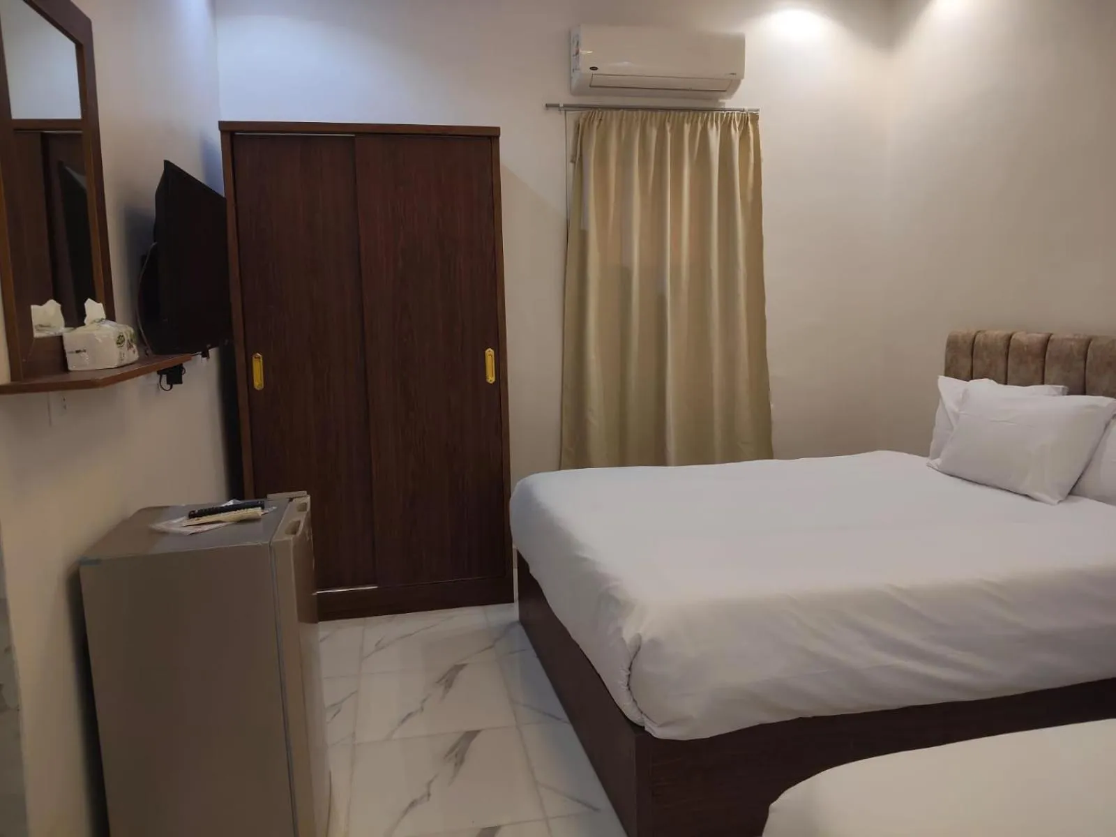 Bedroom, Bed in NEMES Pyramids View INN